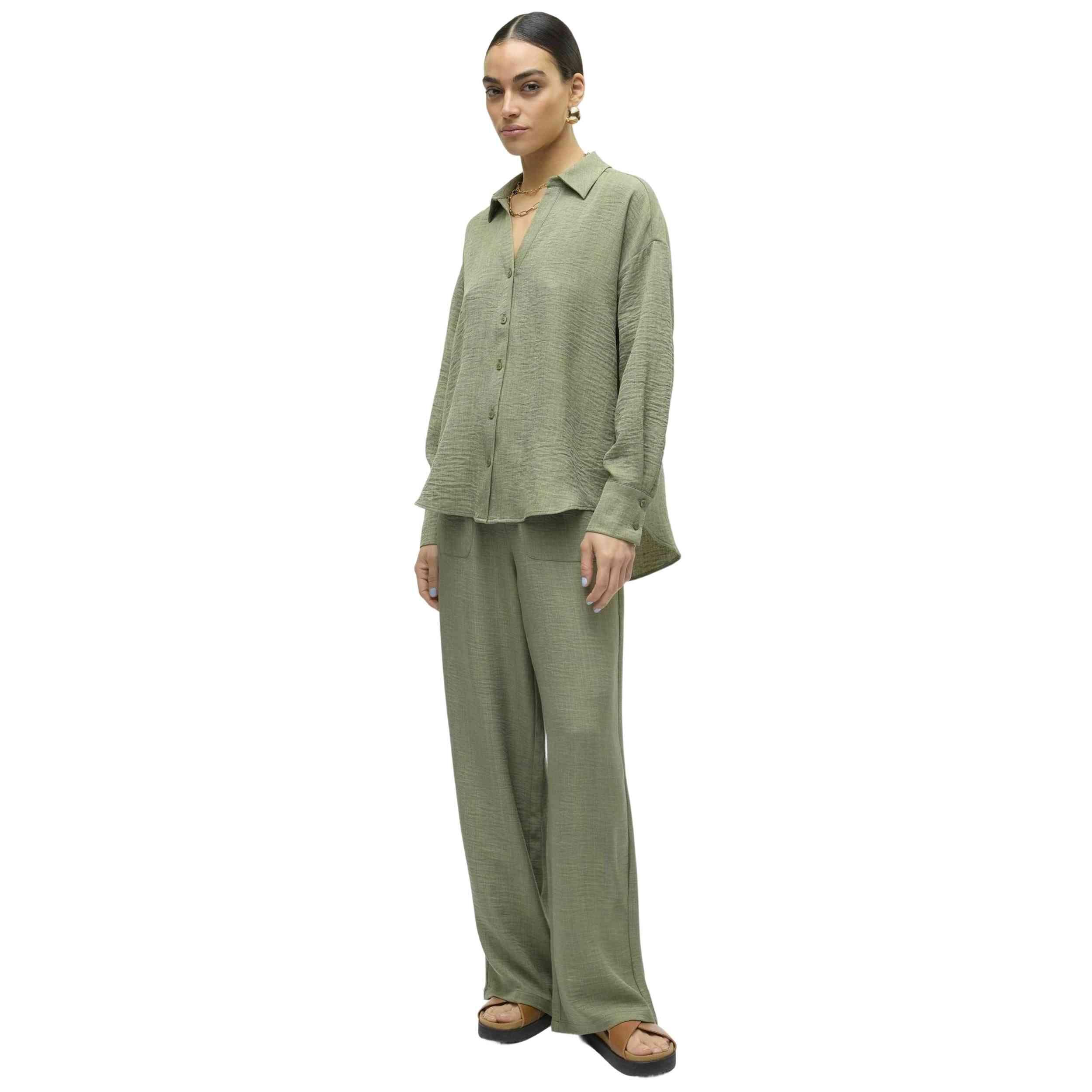 Chemise Vero moda modèle 50392439849299 pour femmes 2/5