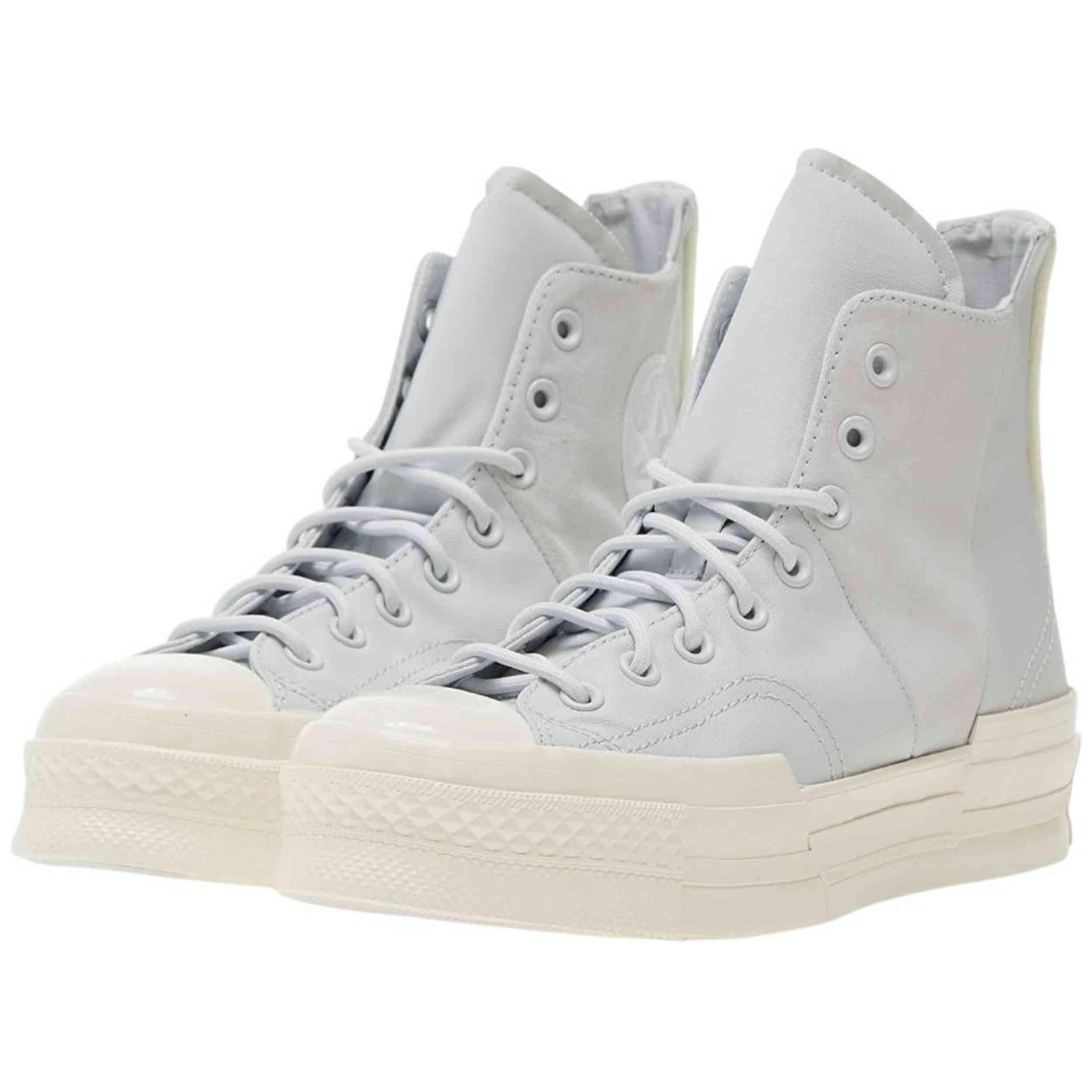 Botas Converse modelo A05259C para mulheres 2/5