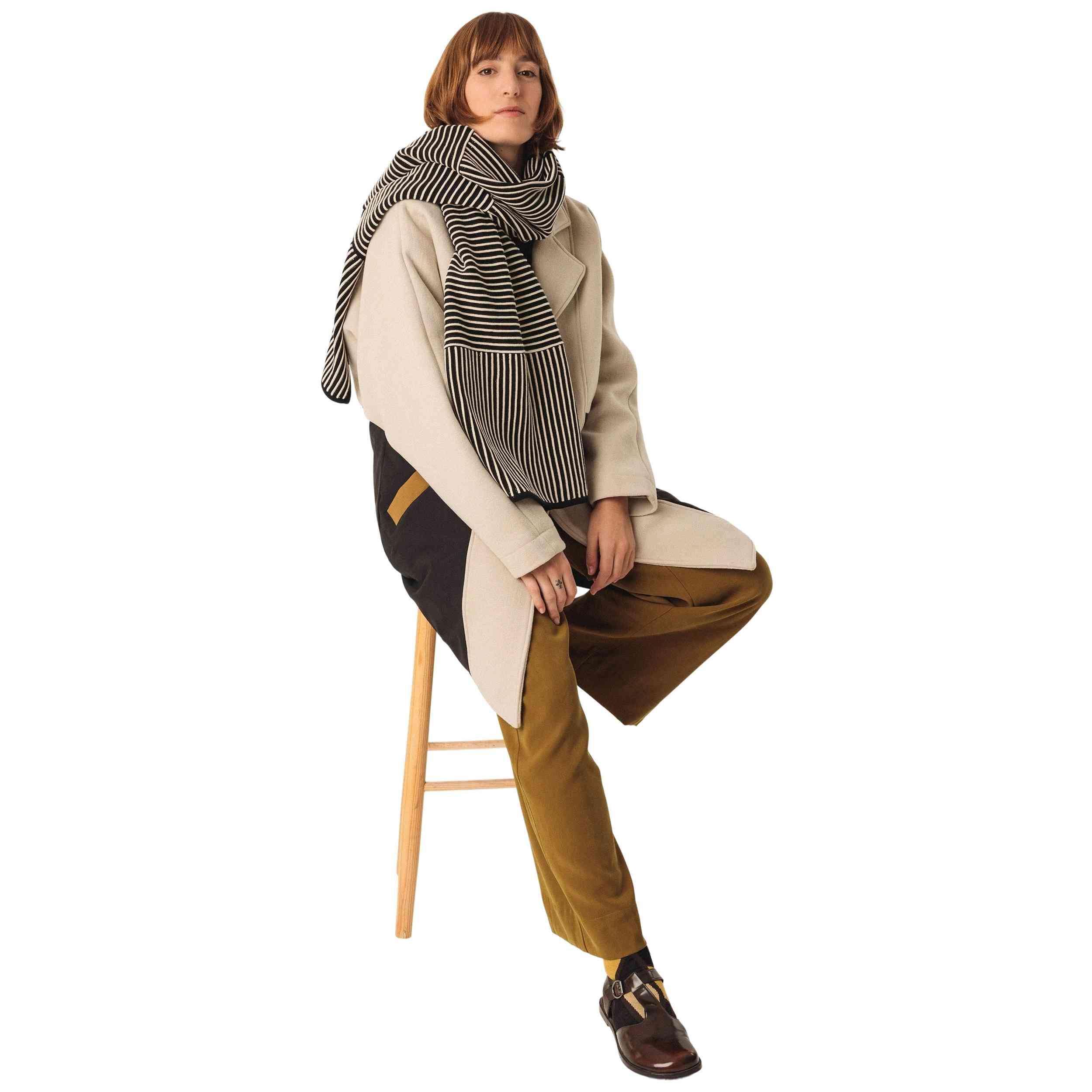 Bufanda Skfk modelo WSC00400-F252N para unisex 2/2
