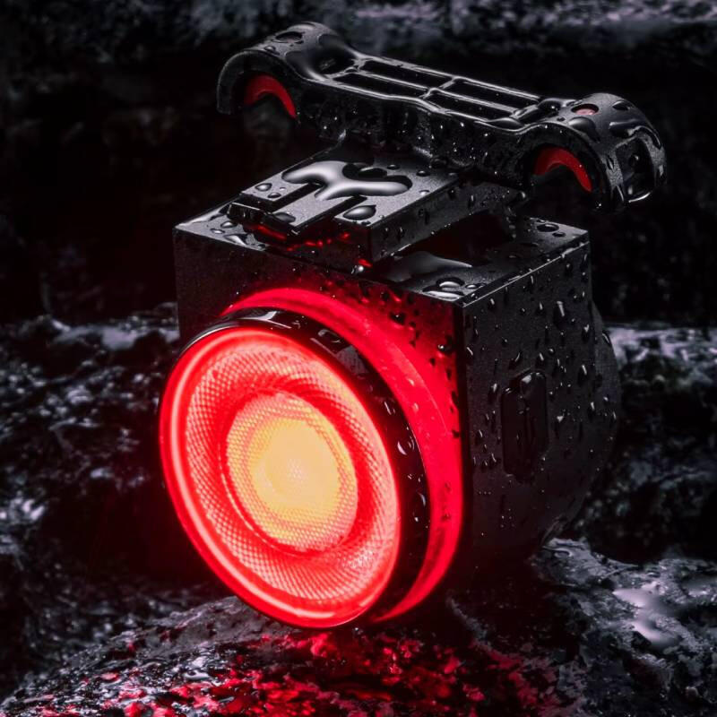 Lampka tylna rowerowa LED z alarmem i klaksonem antykradzieżowa Rockbros A8 PRO 3/7