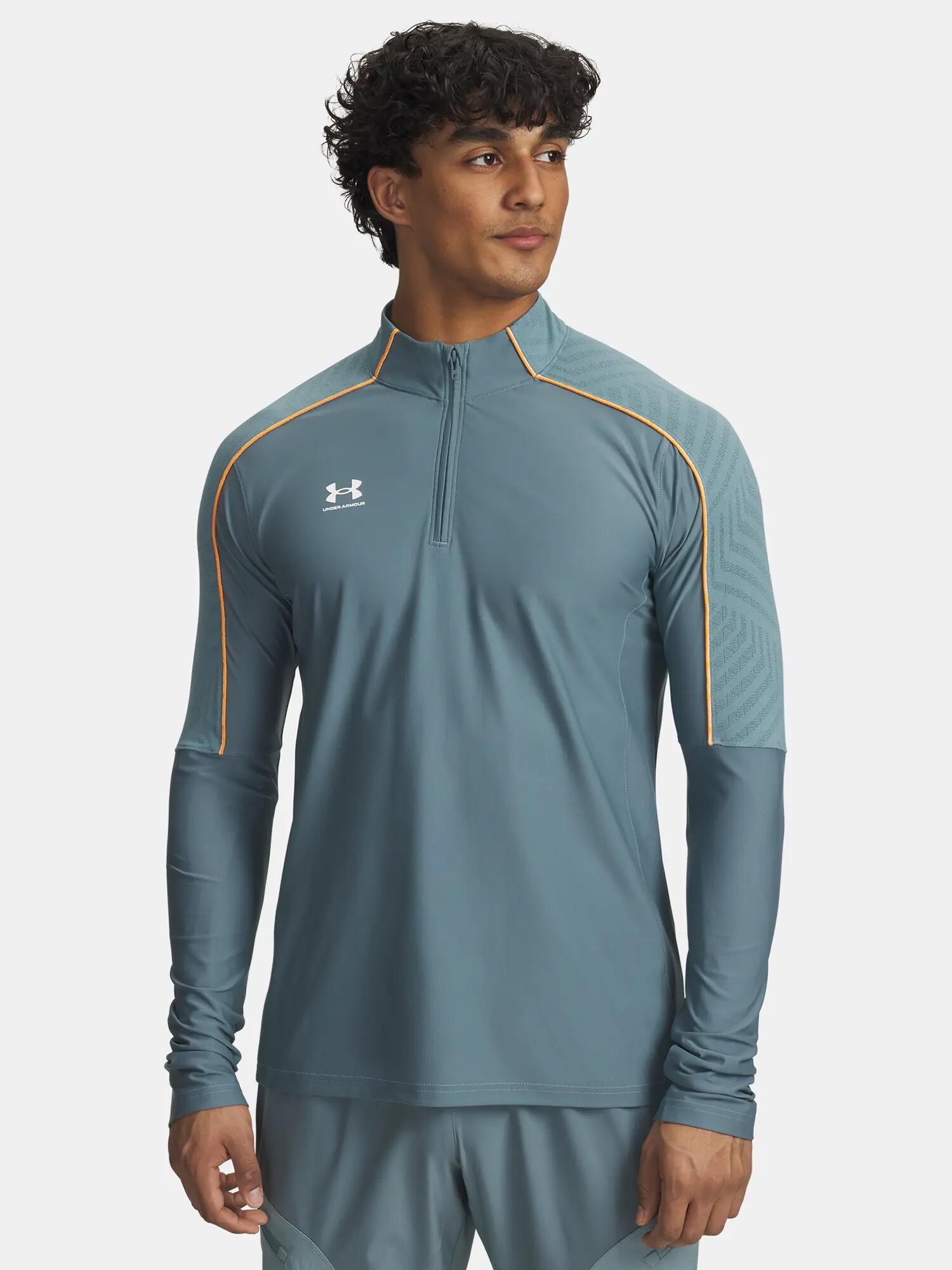 UNDER ARMOUR picture