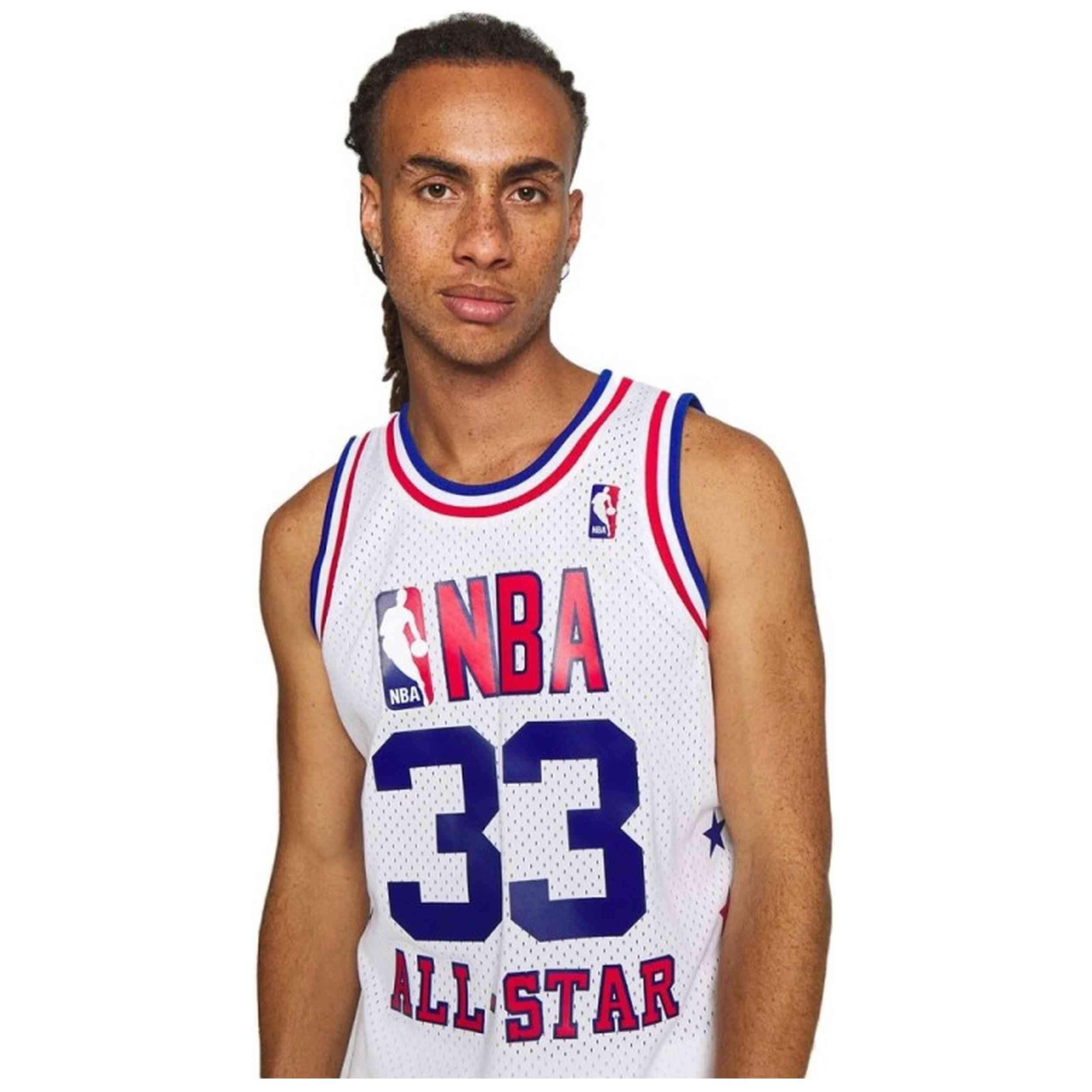MITCHELL & NESS picture