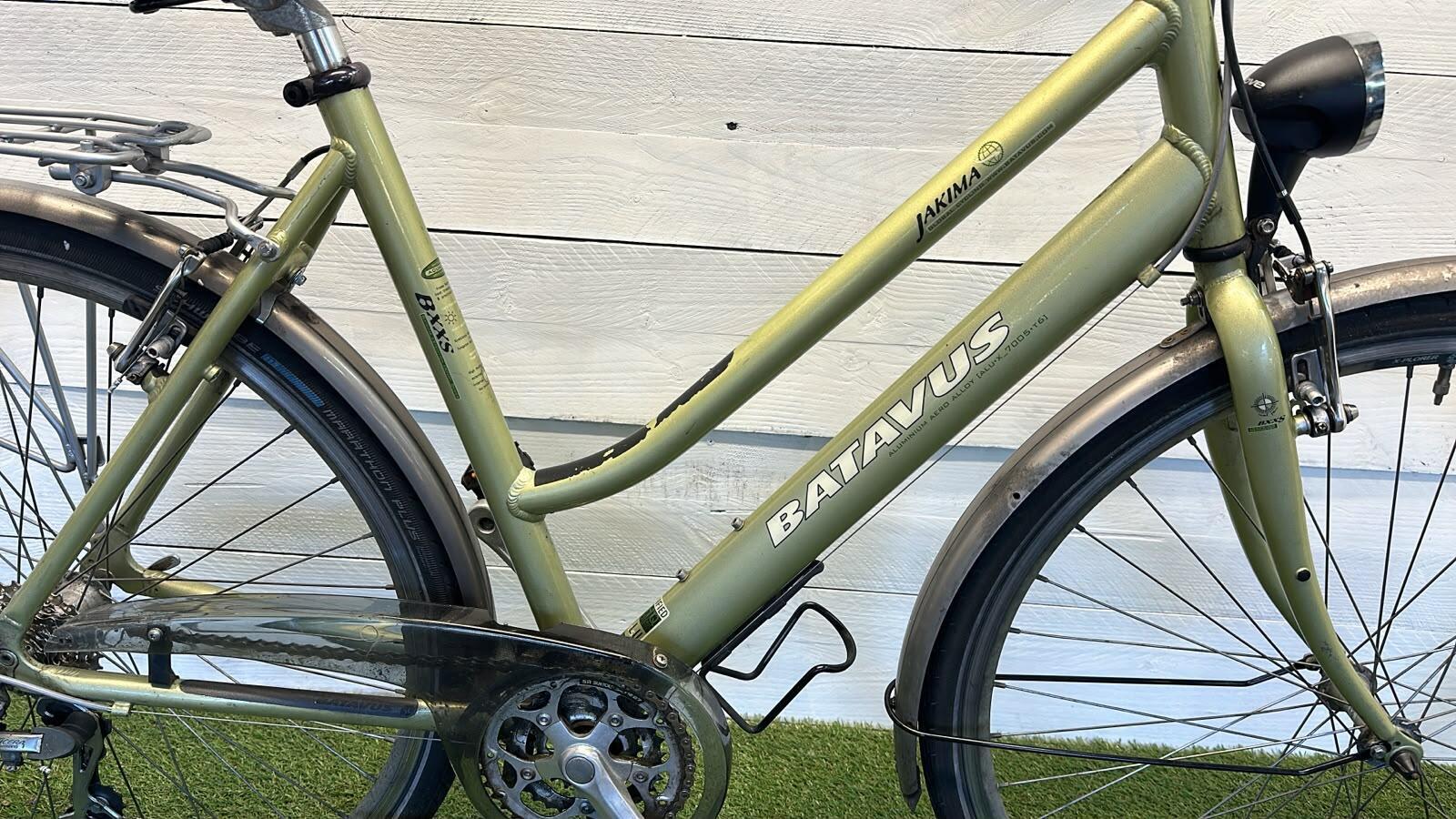 Batavus stadsfiets 28" 7-speed, metal/grijs - tweedehands, geserviced. 2/3
