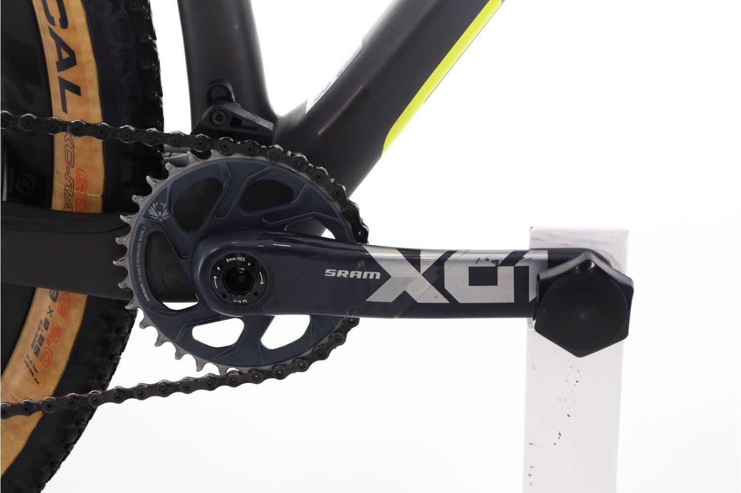 Tweedehands MTB ·  Scale RC World Cup GX AXS · Zeer goede toestand 4/8