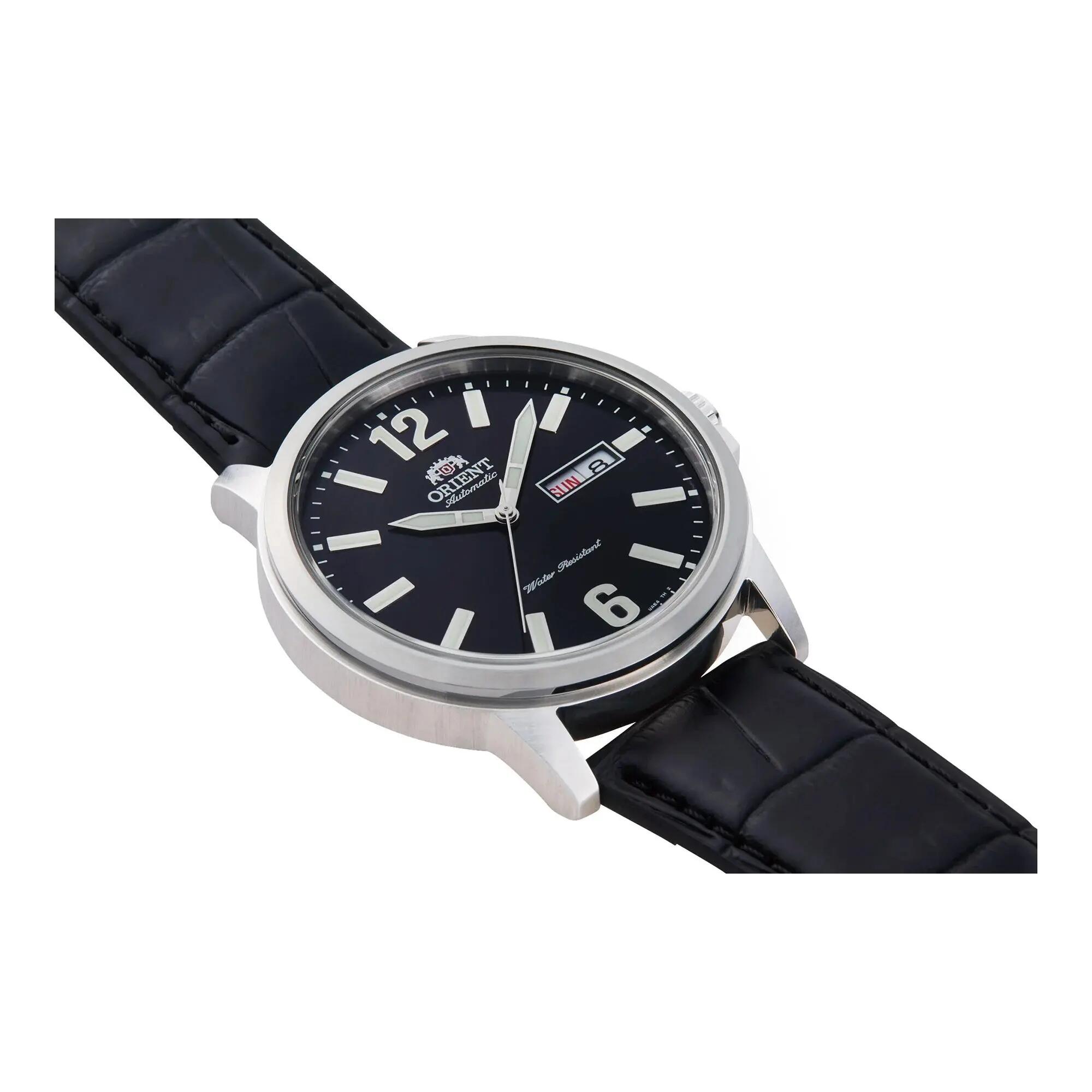 ORIENT Contemporary Conmuter RA-AA0C04B Herren mechanische Lederuhr 3/4