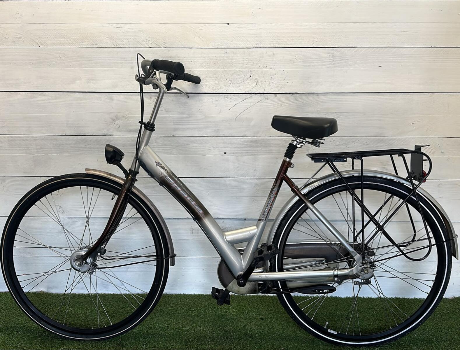 Sparta stadsfiets (dames) 28" metal/grijs - city speed, met standaard. 3/3