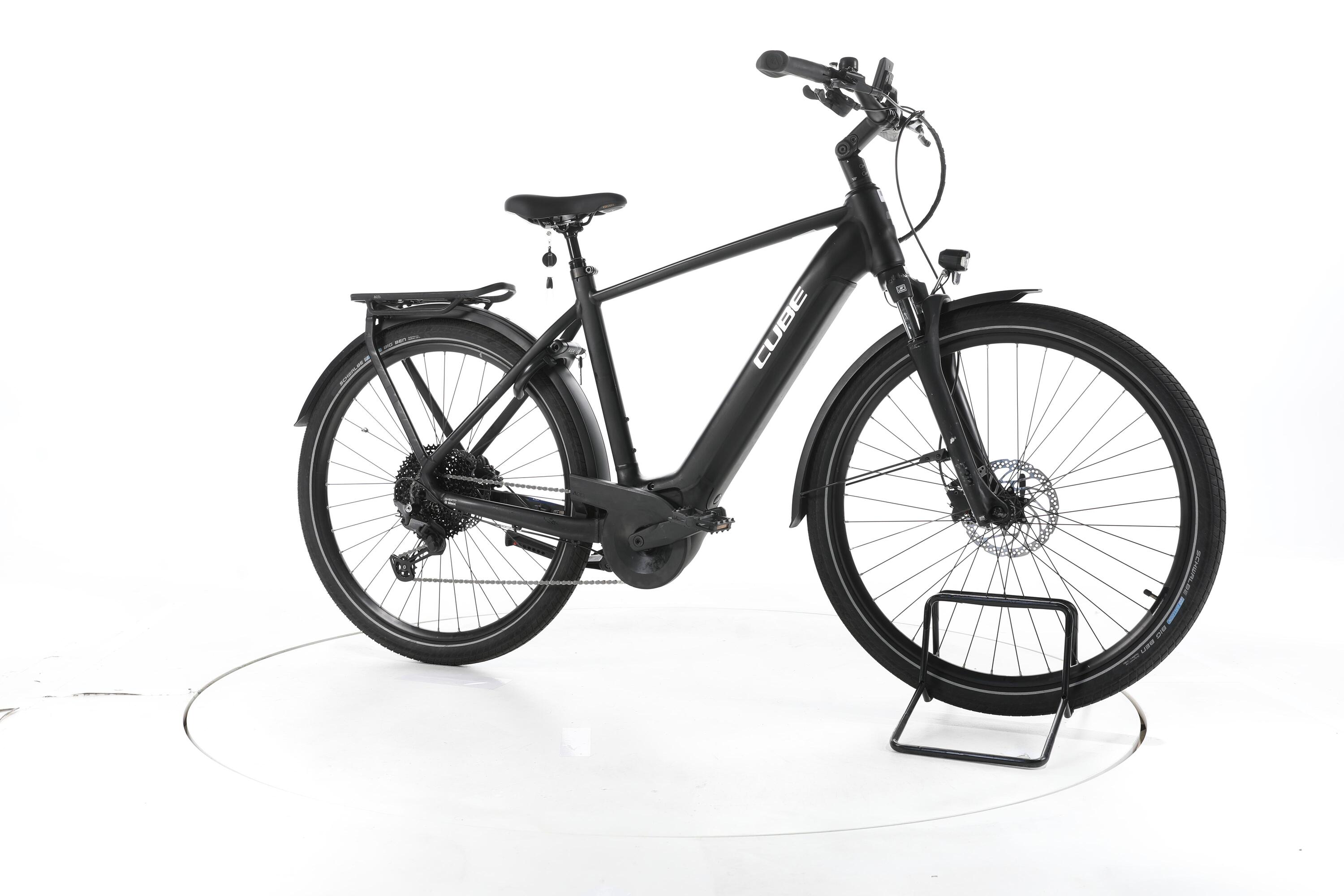 Segunda vida - Cube Touring Hybrid Pro Trekking E-Bike - Bom Estado 2/7