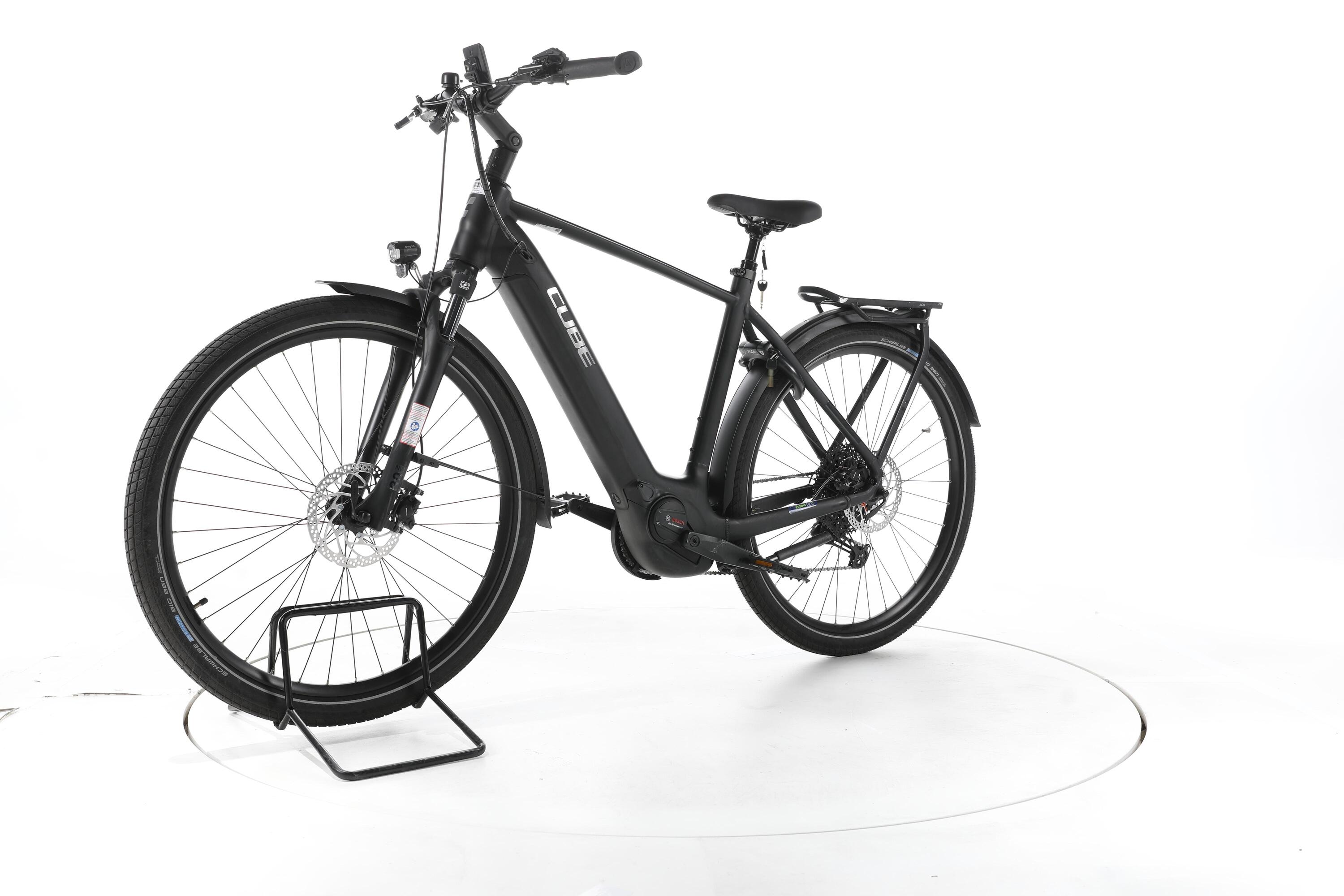 Segunda vida - Cube Touring Hybrid Pro Trekking E-Bike - Bom Estado 5/7