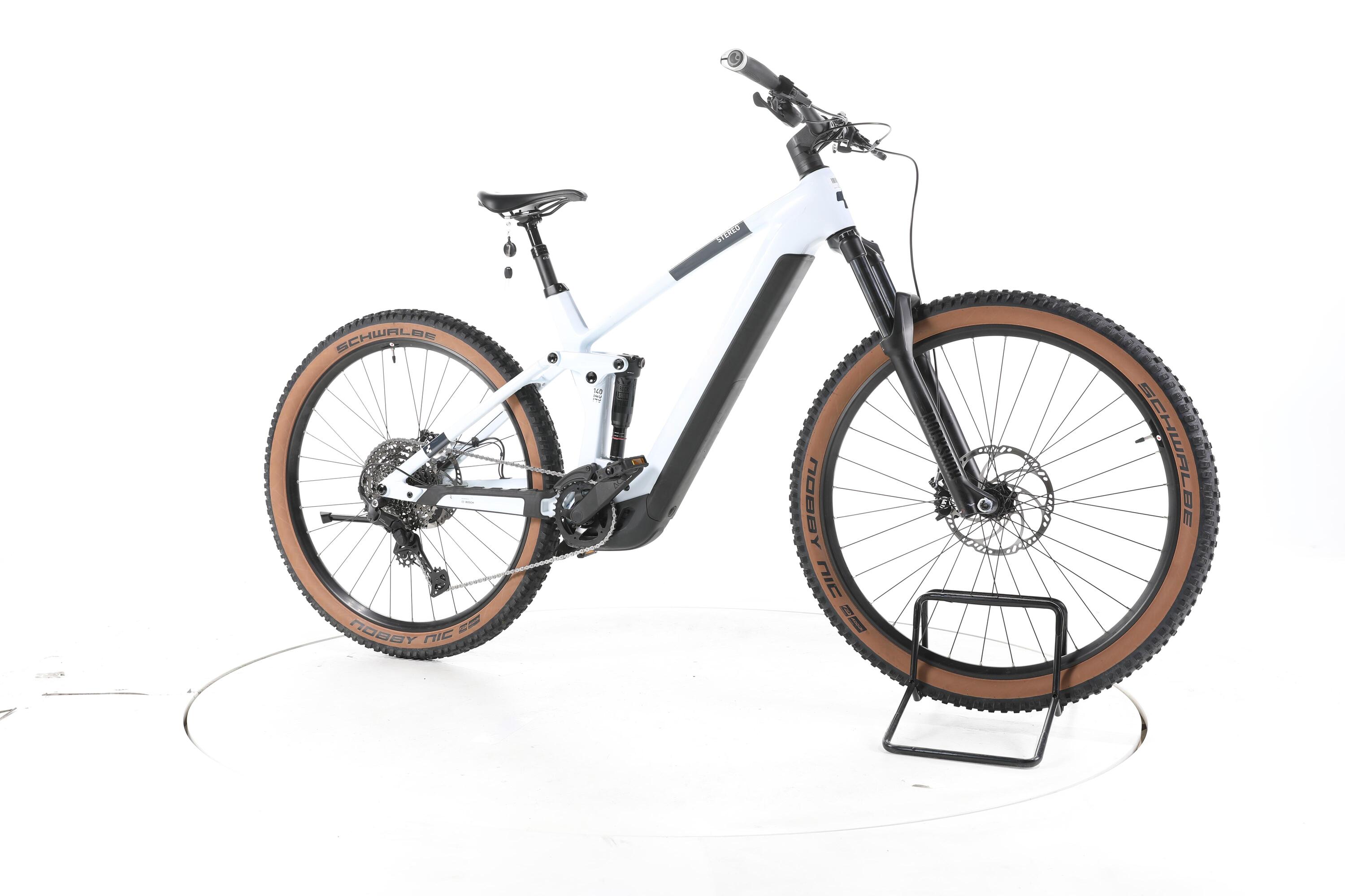 Segunda vida - Cube Stereo Hybrid 140 HPC Pro E-Bike Carbon  - Muy buen estado 2/7