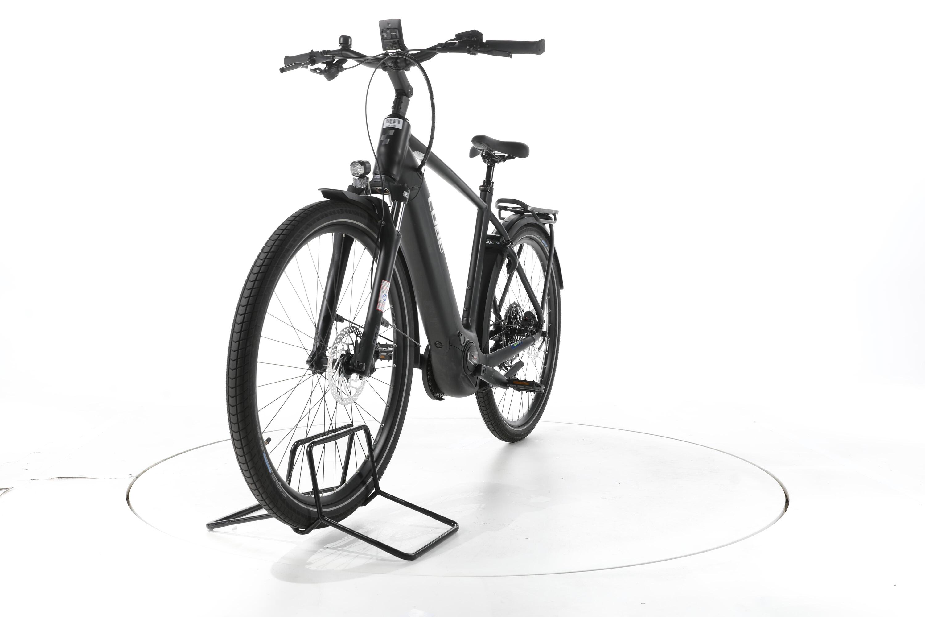 Segunda vida - Cube Touring Hybrid Pro Trekking E-Bike - Bom Estado 4/7