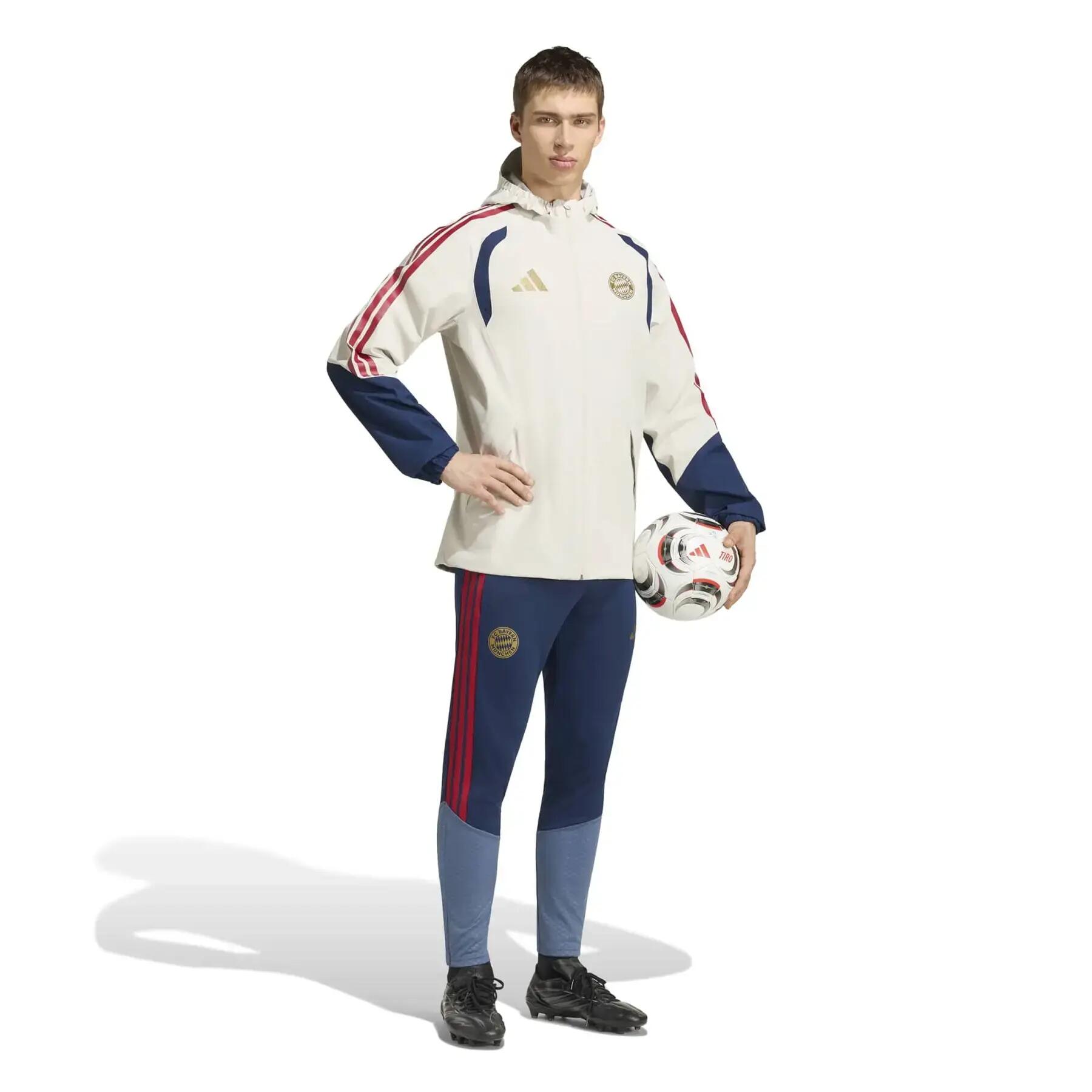 Veste imperméable Bayern Munich 2026/27 3/7