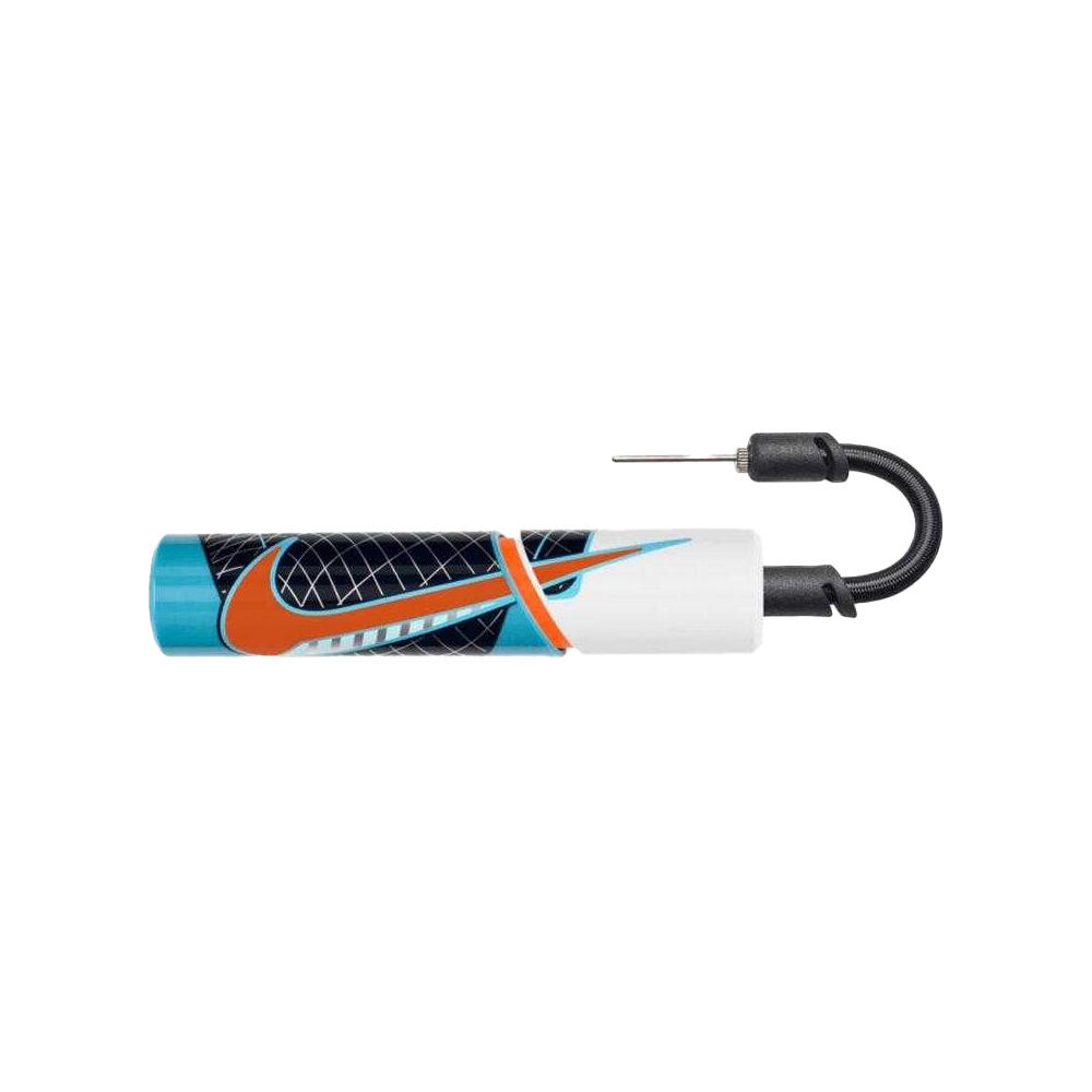 NIKE Essential Contrast Ball Pump