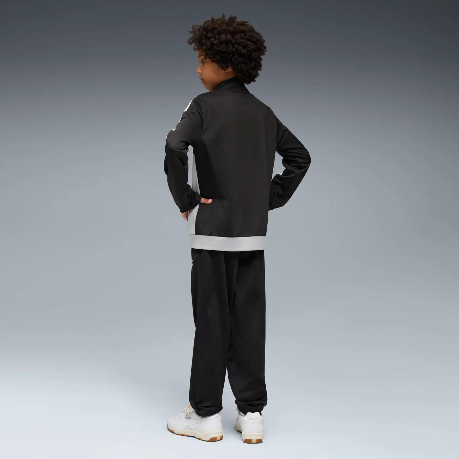 Tuta completa Puma modello 689720-01 per ragazzi 3/6