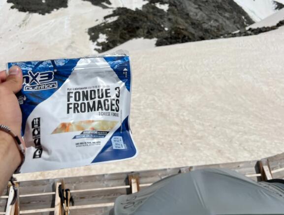Danie liofilizowane (814) Fondue Trzy Sery 130G 2/2