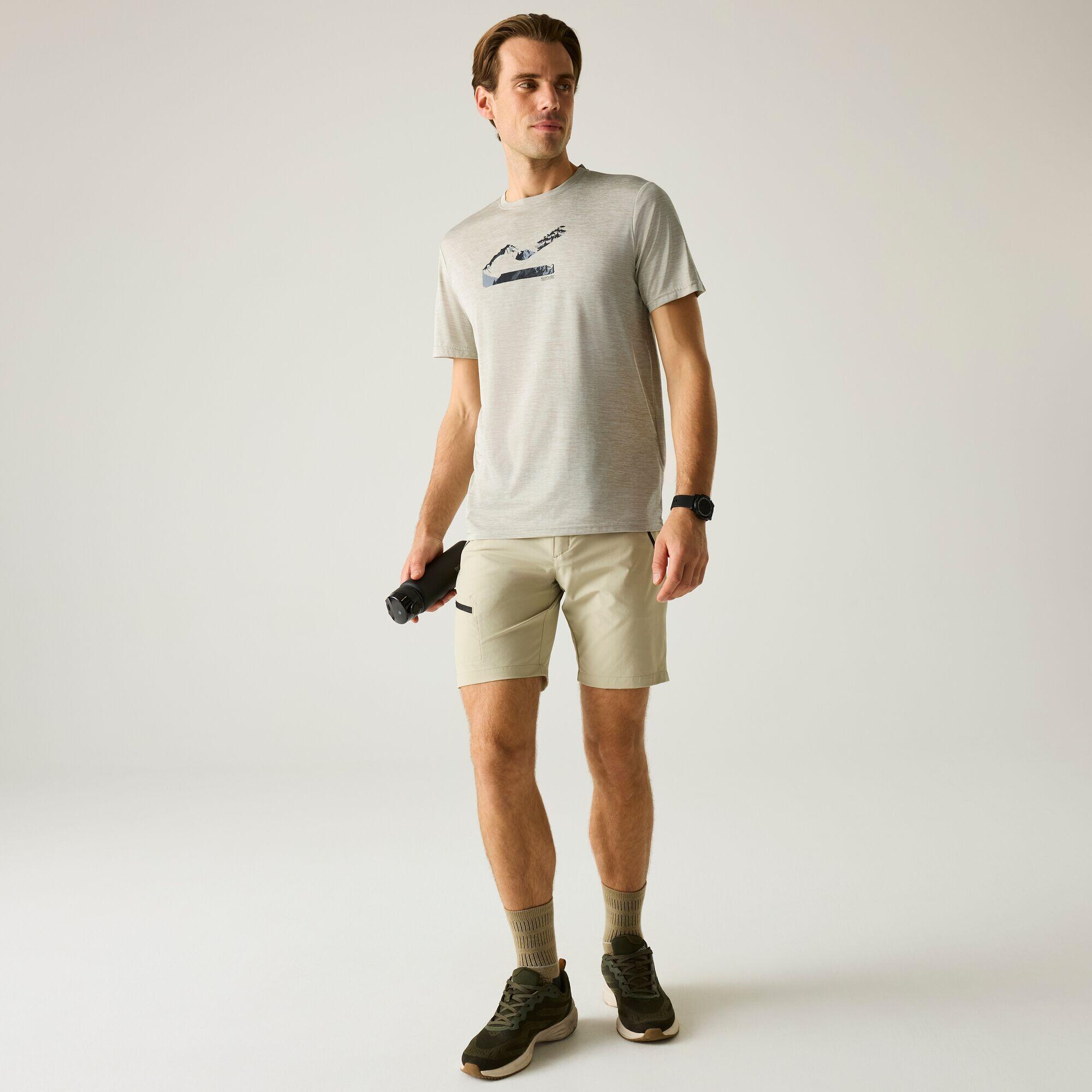 T-shirt graphique à manches courtes Fingal pour homme 3/7