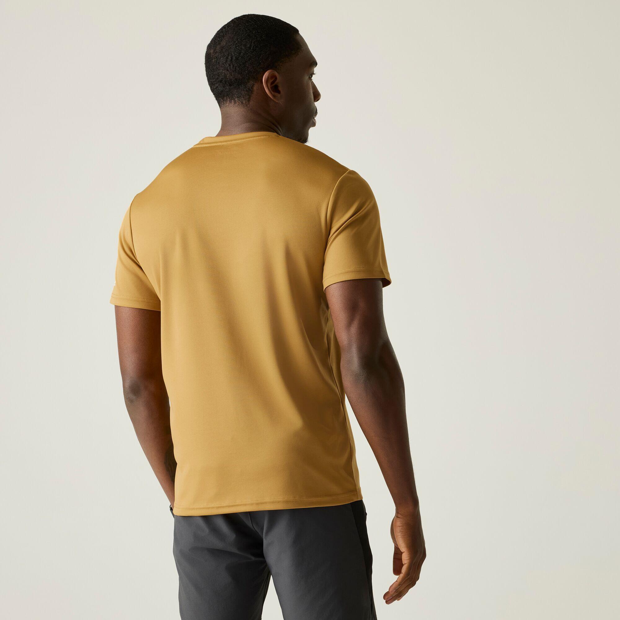 T-shirt graphique à manches courtes Fingal pour homme 2/7