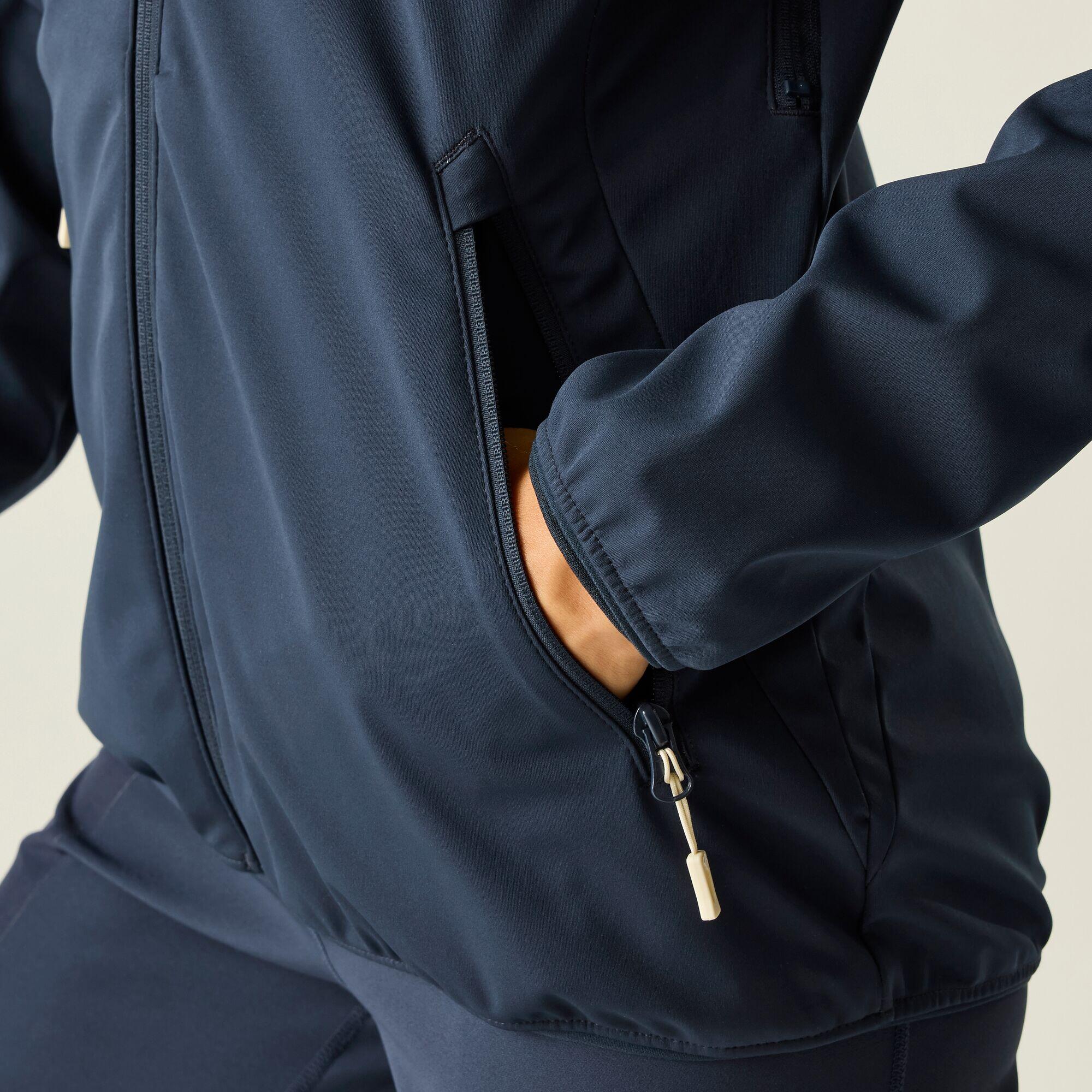 Damen Softshell Windjacke Dare 2B Lexan III 6/7