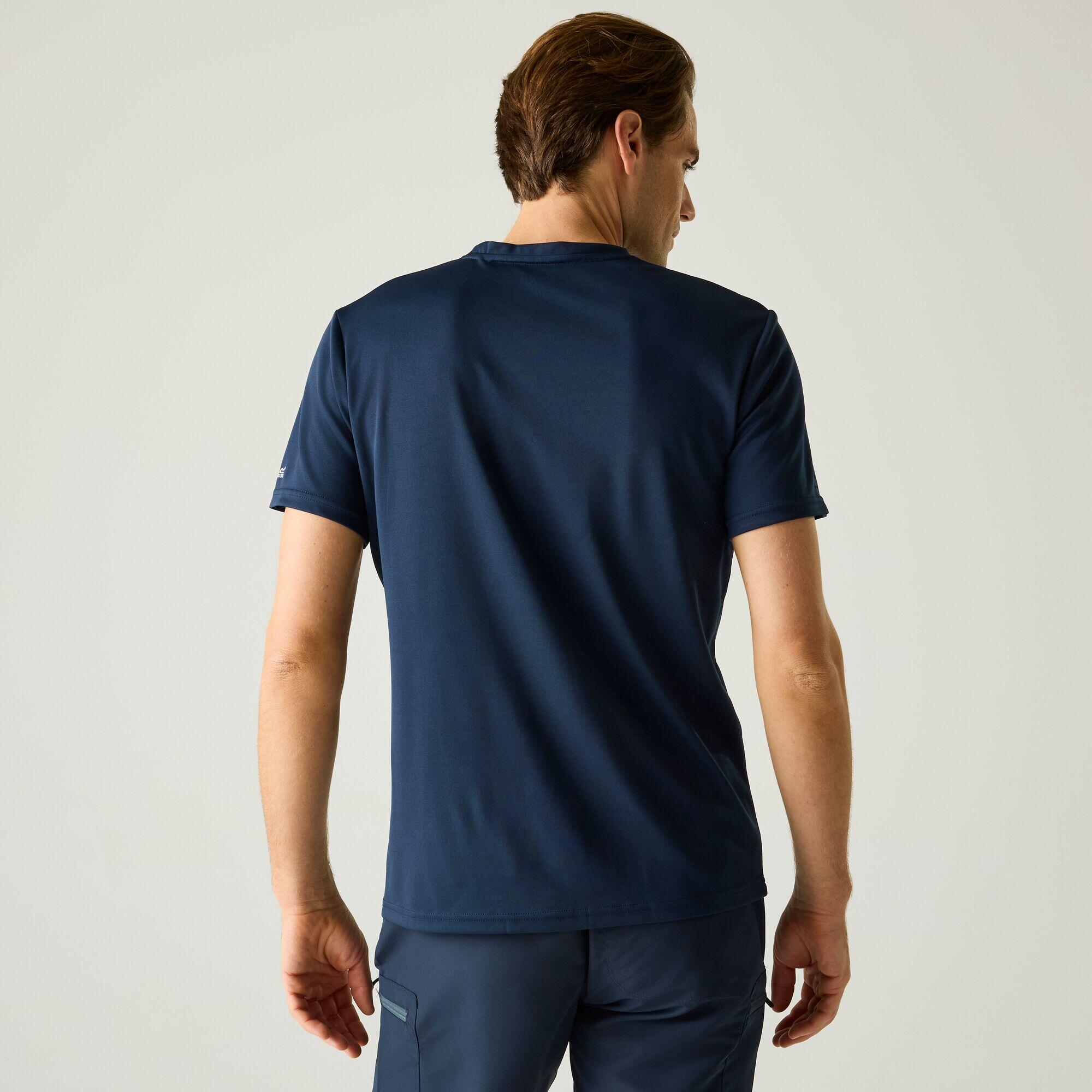 T-shirt graphique à manches courtes Fingal pour homme 2/7