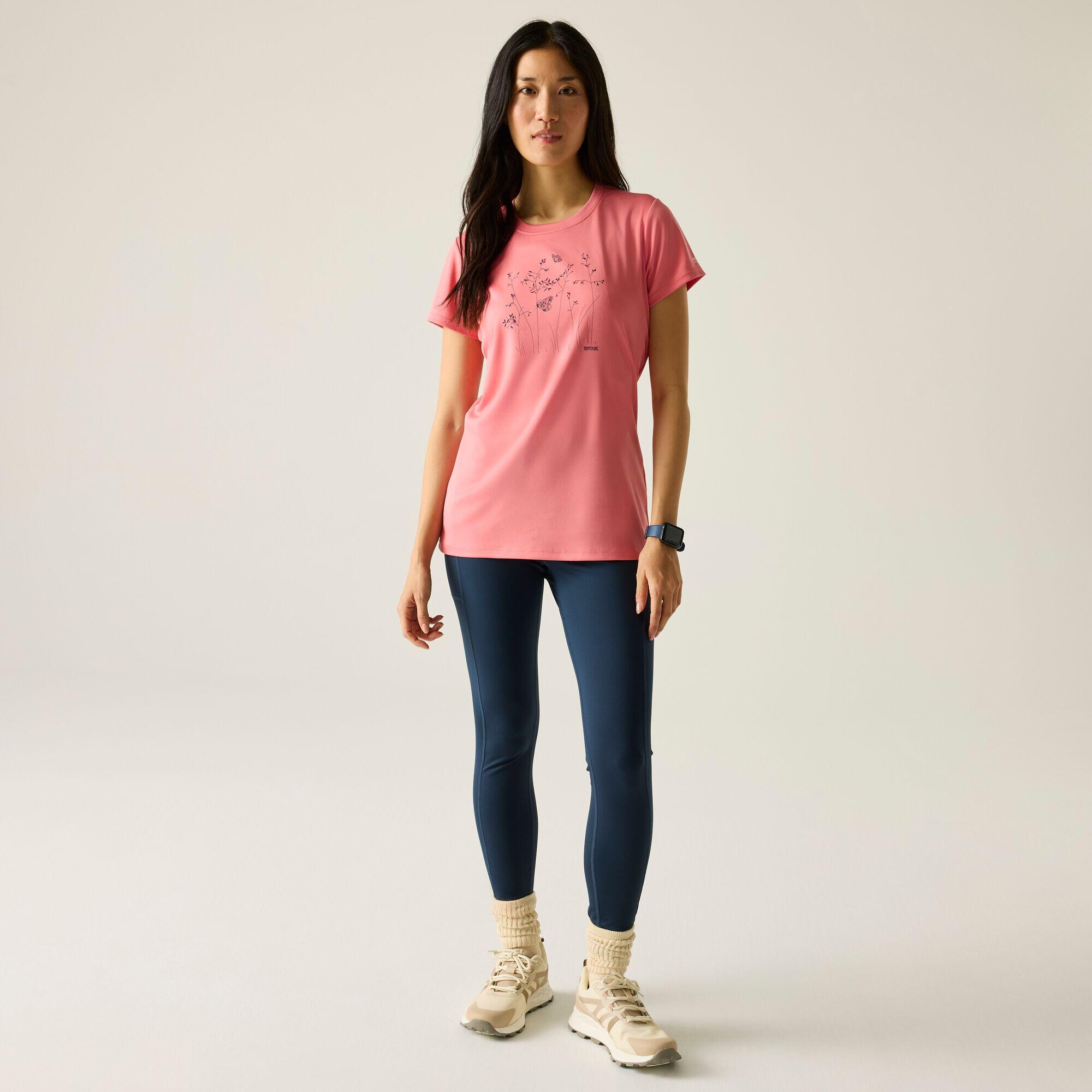 T-shirt graphique à manches courtes Fingal pour femmes 3/7
