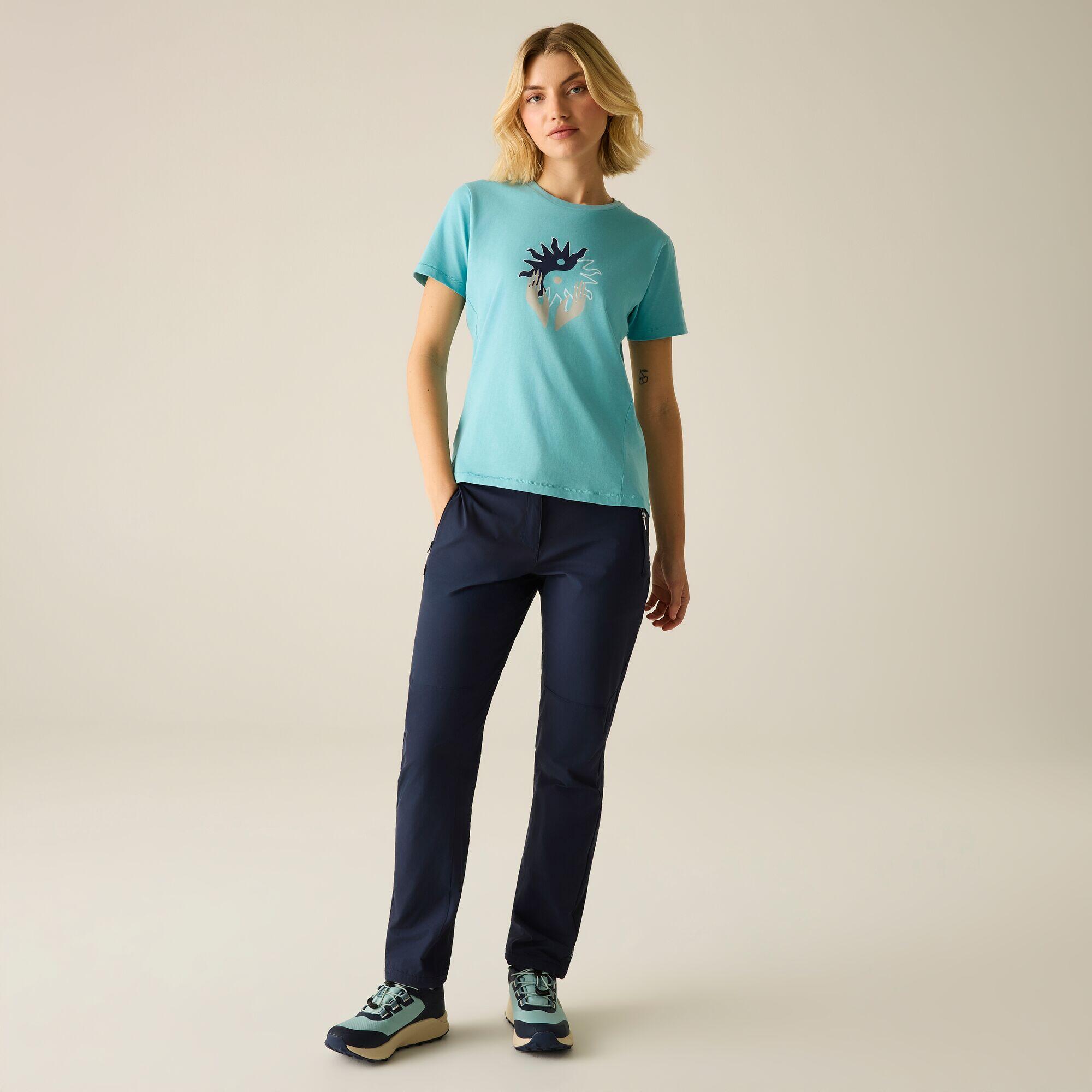 T-shirt graphique à manches courtes Tranquility III pour femmes 3/7