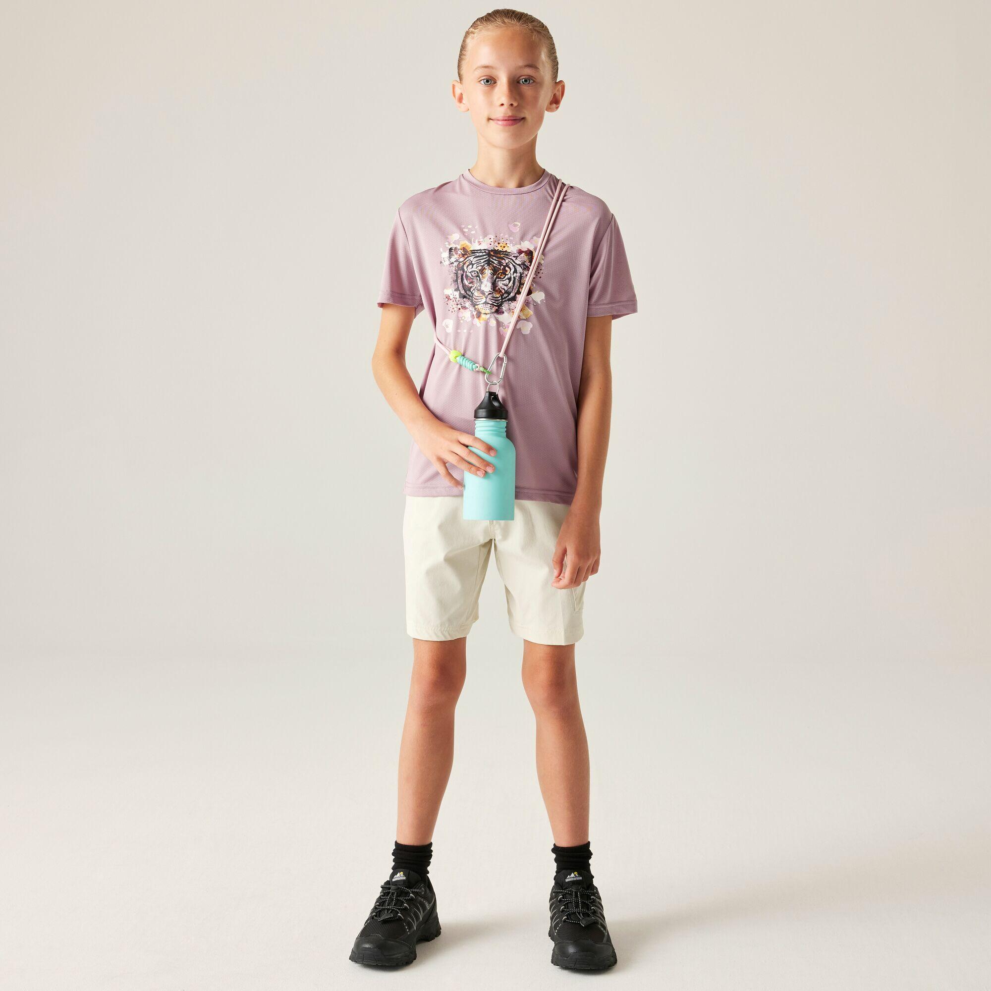 T-shirt graphique amusant et léger à manches courtes pour enfants 3/7