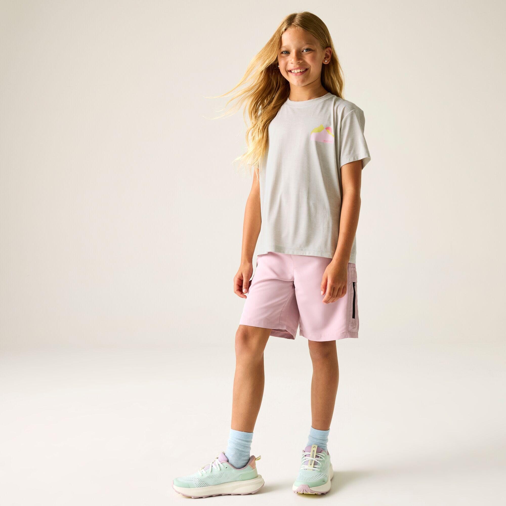 Kids Aria Short Sleeved Graphic T-Shirt 3/7
