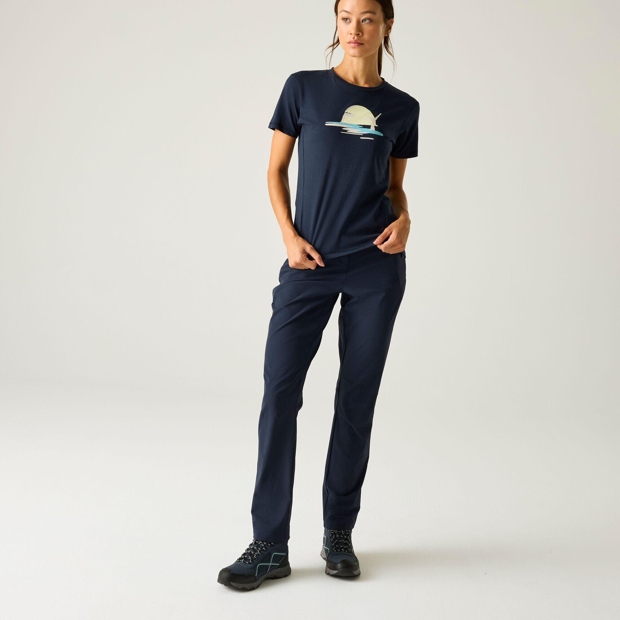 T-shirt graphique à manches courtes Tranquility III pour femmes 3/7