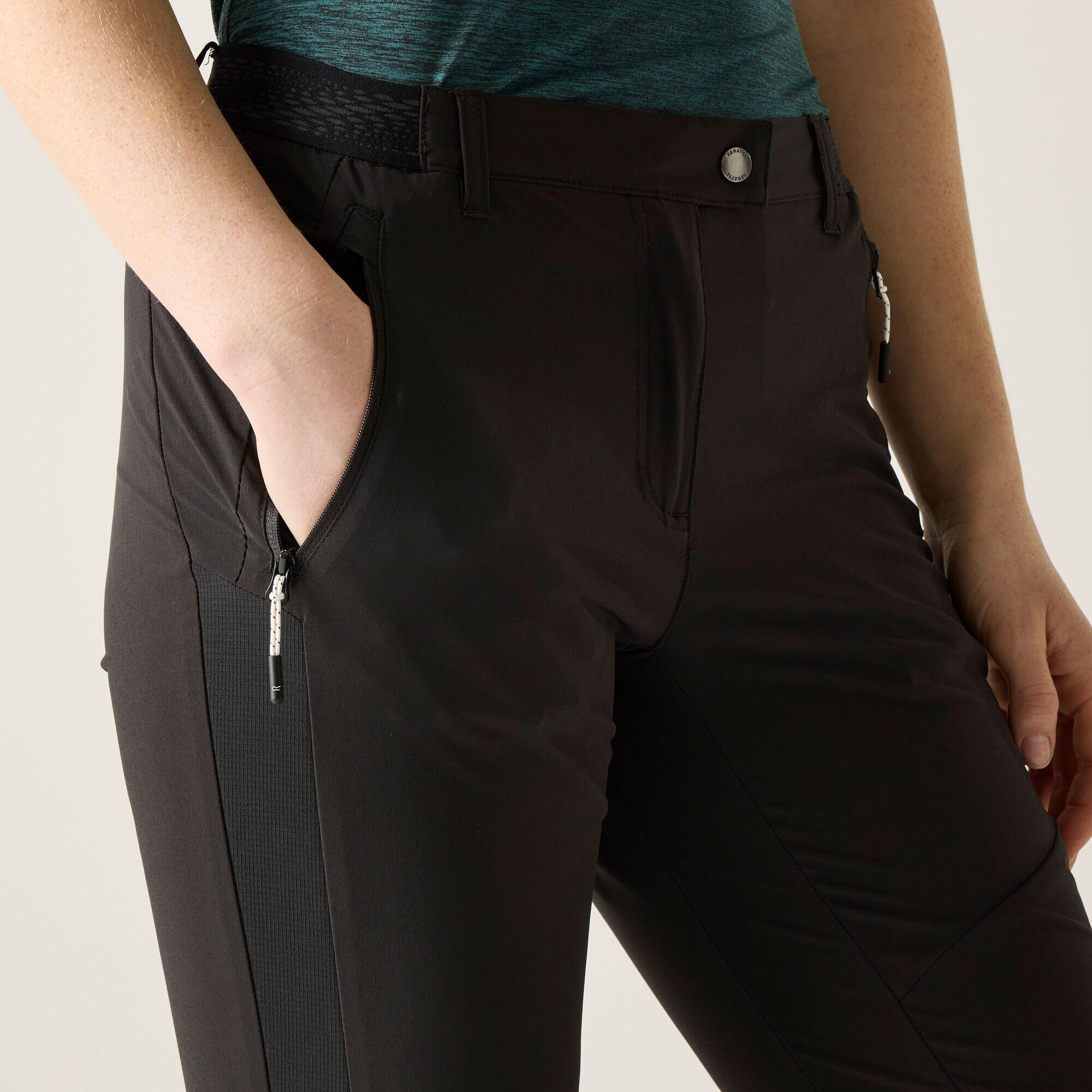 Womens Mountain III Walking Trousers 6/7