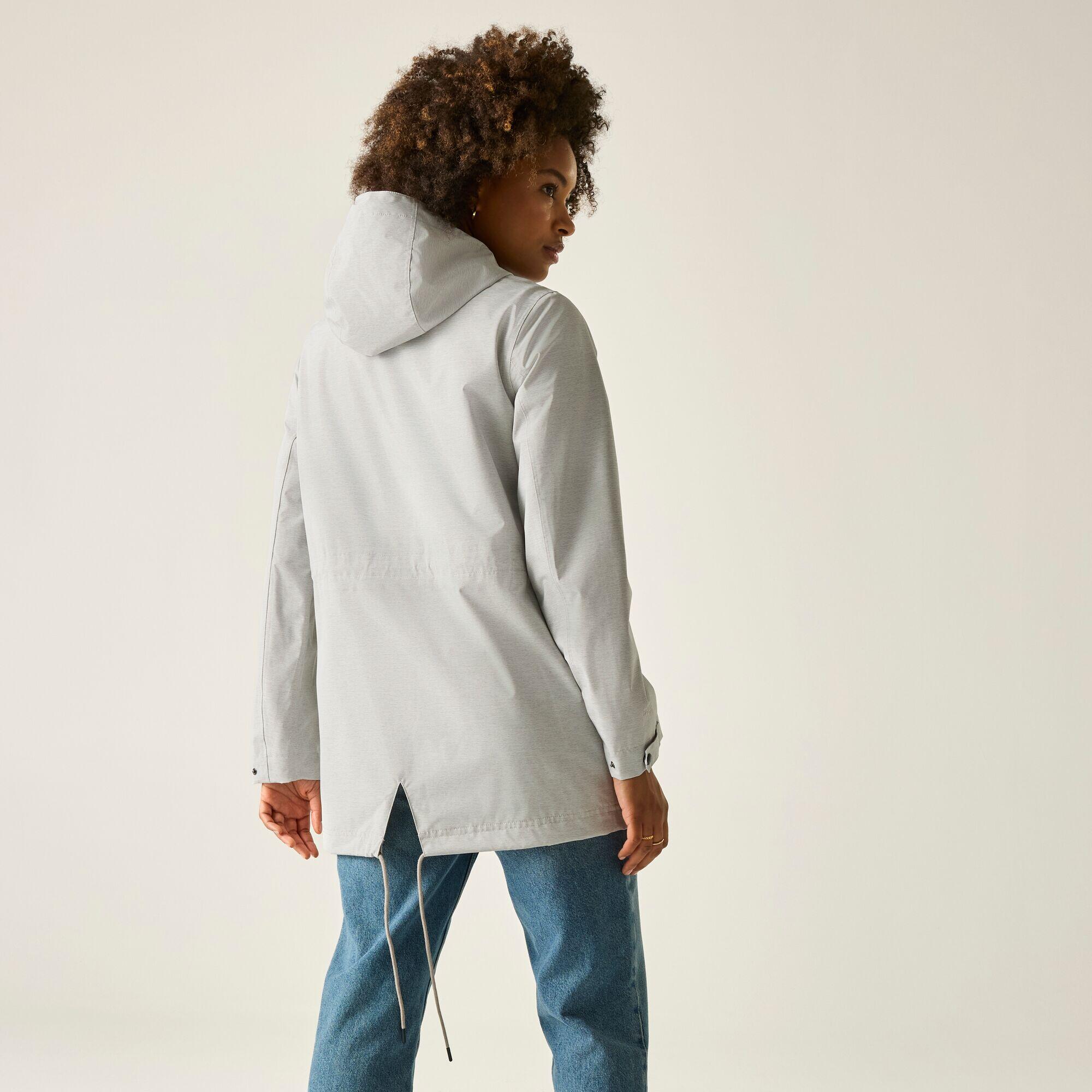 Chaqueta impermeable con capucha Norana para mujer 2/7
