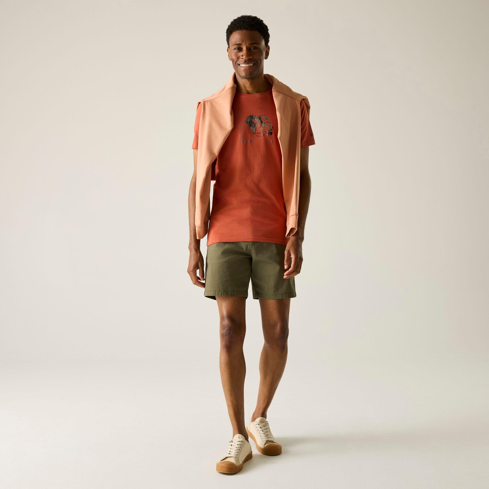 T-shirt graphique à manches courtes pour homme 3/7