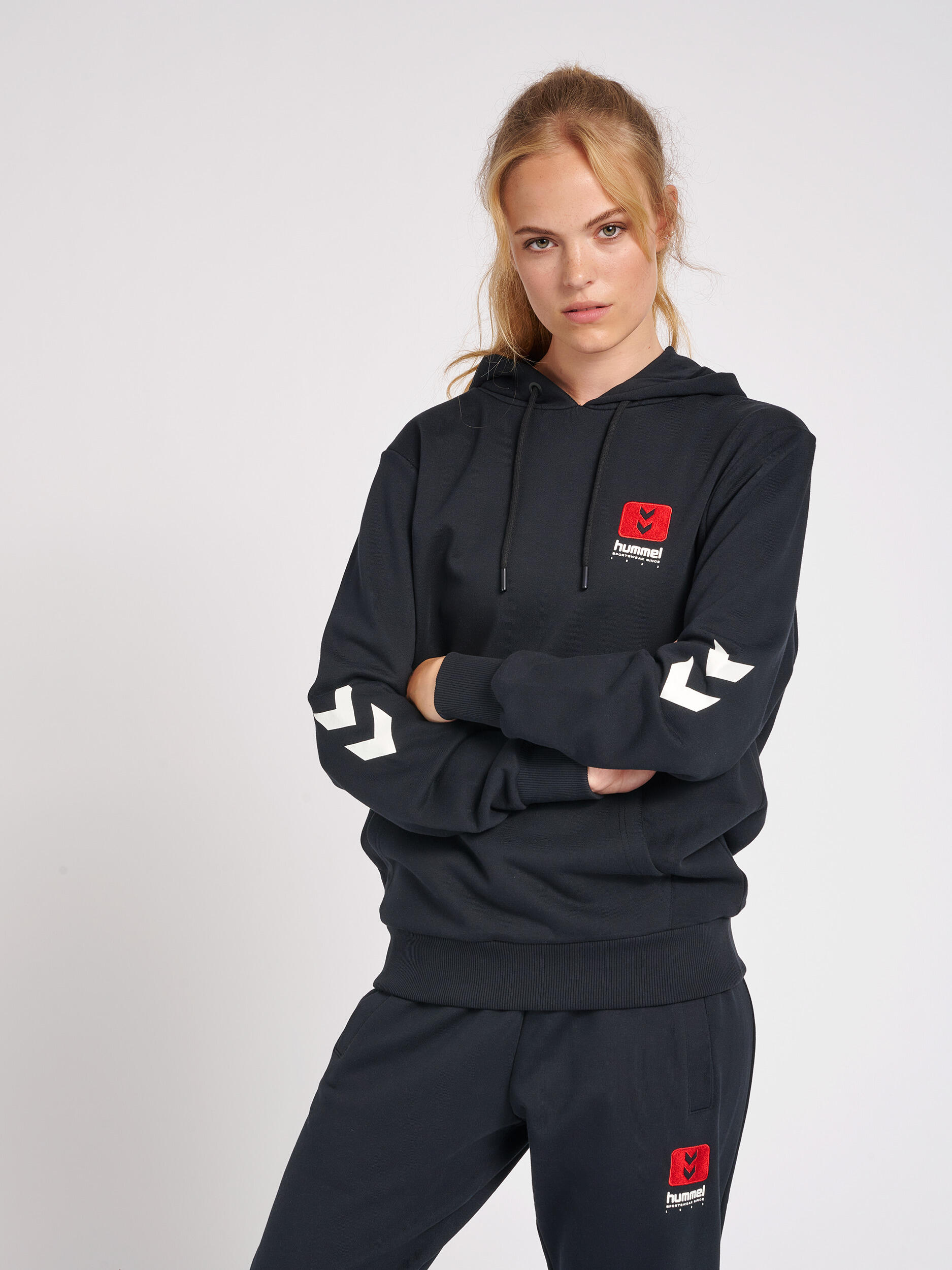 Hummel bluza unisex sportowa bawełniana kangurka LGC Graham Hoodie 3/7
