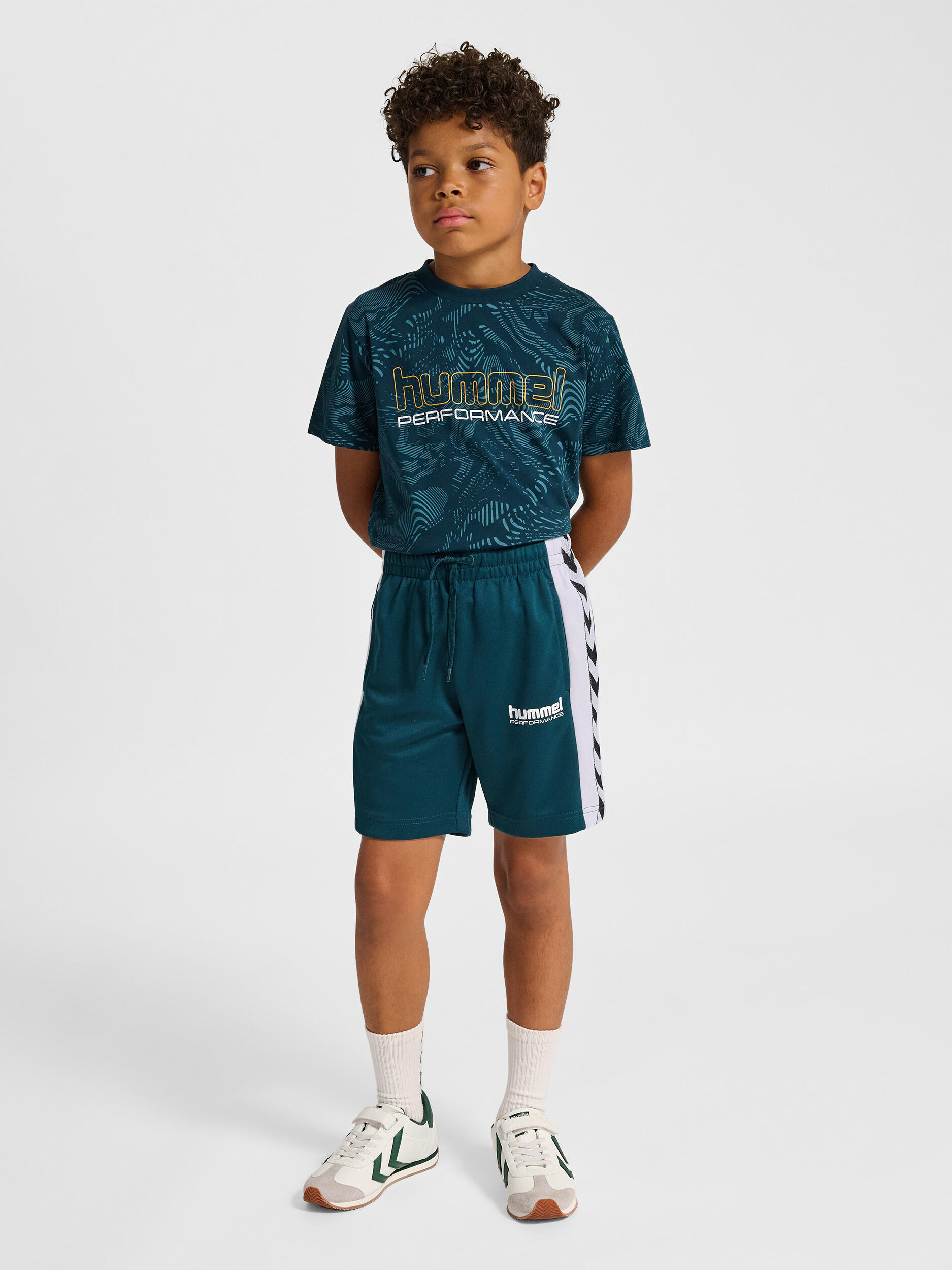 Enfiler Short Hmljr Chevron Enfant 3/7