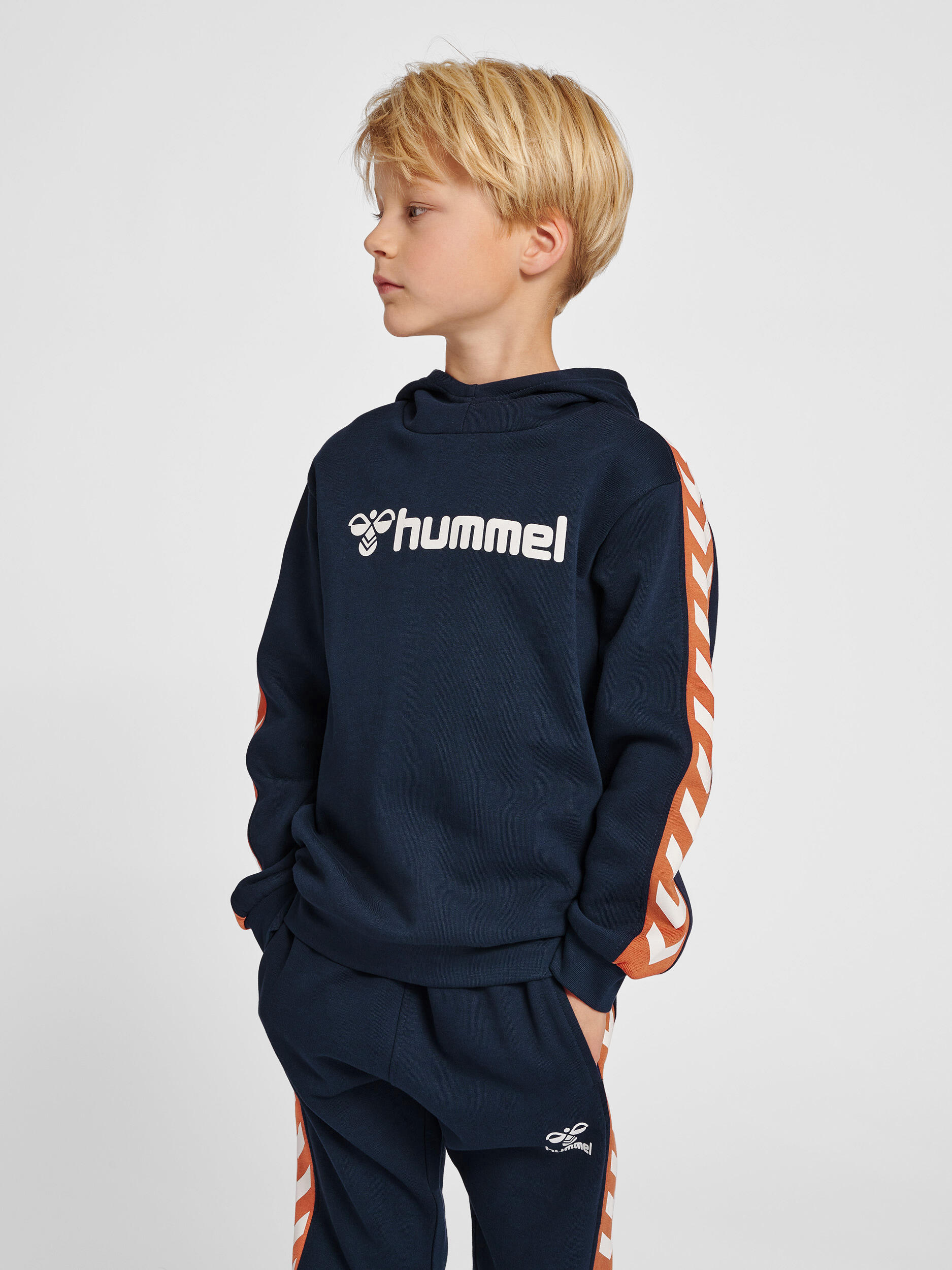 HUMMEL picture
