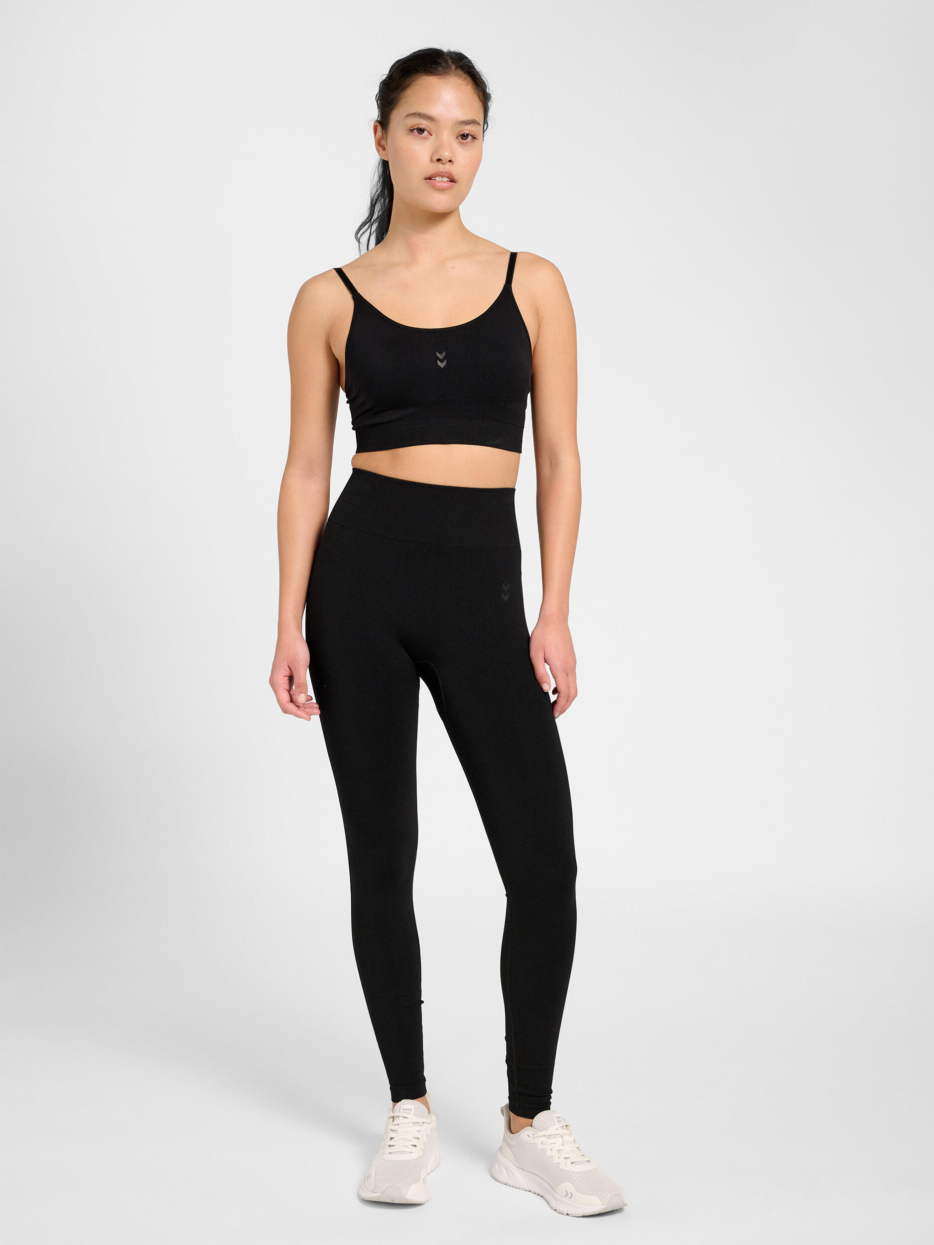 Enfiler Top Hmlflow Entraînement Femme 3/7