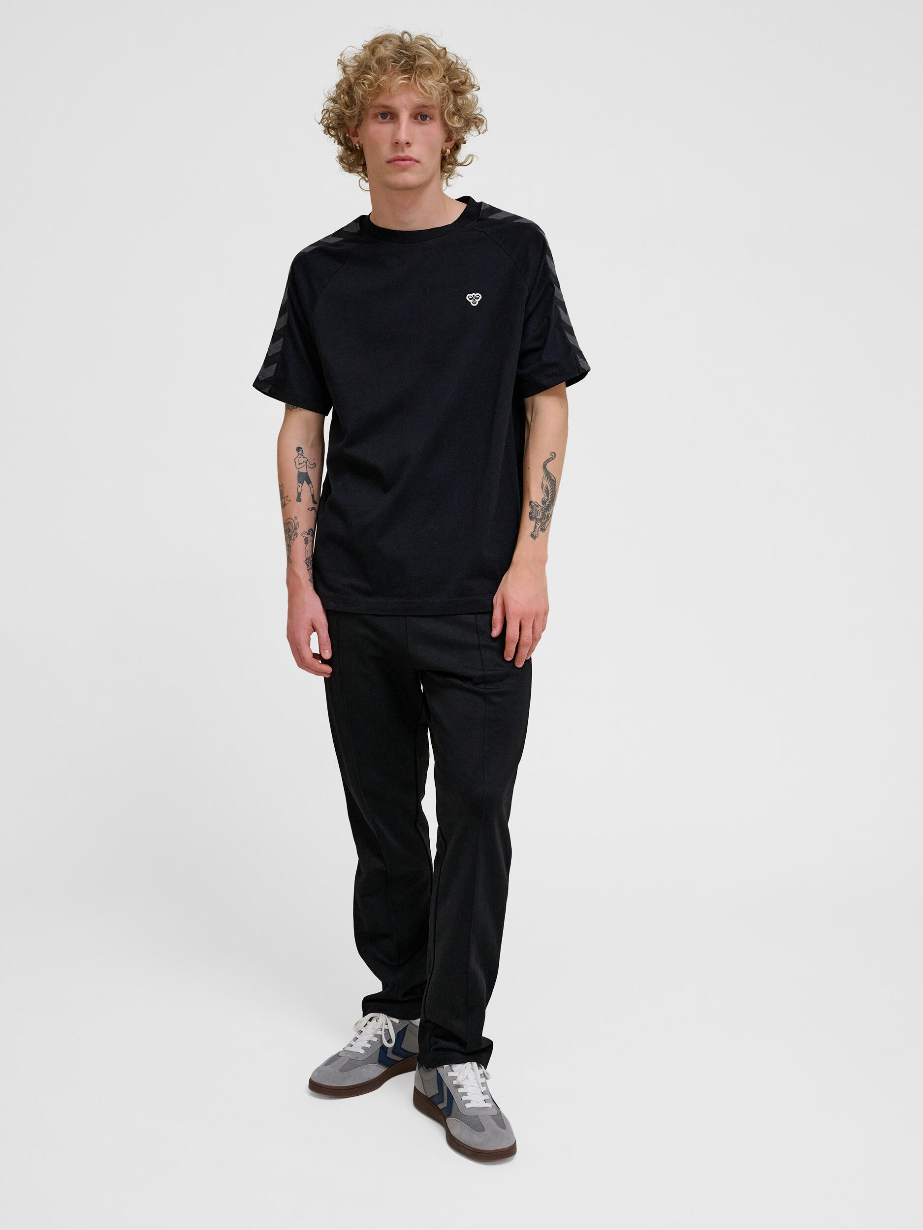 Instap T-Shirt Hmlarchive Lifestyle Unisex Volwassene 4/7