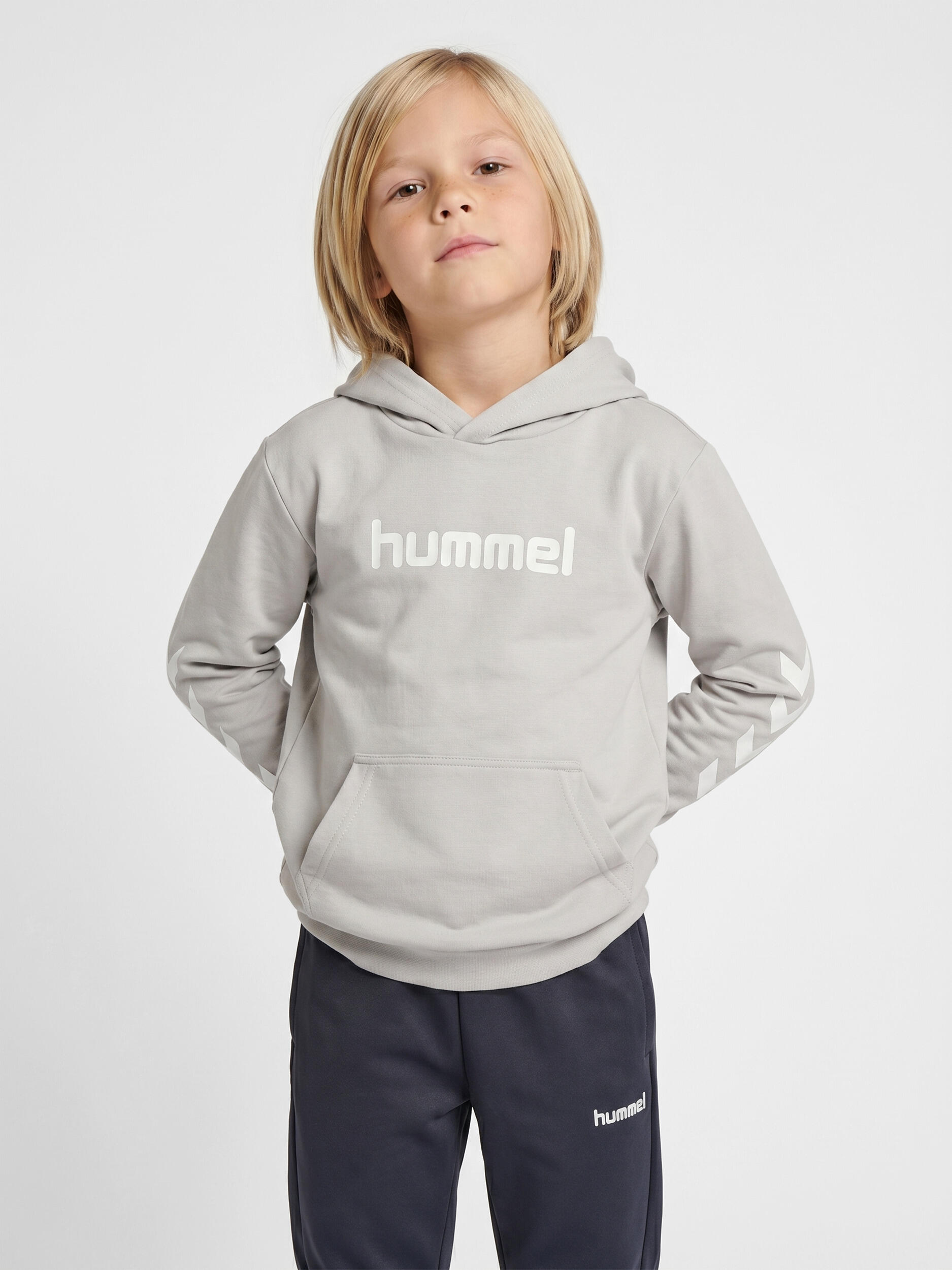HUMMEL picture