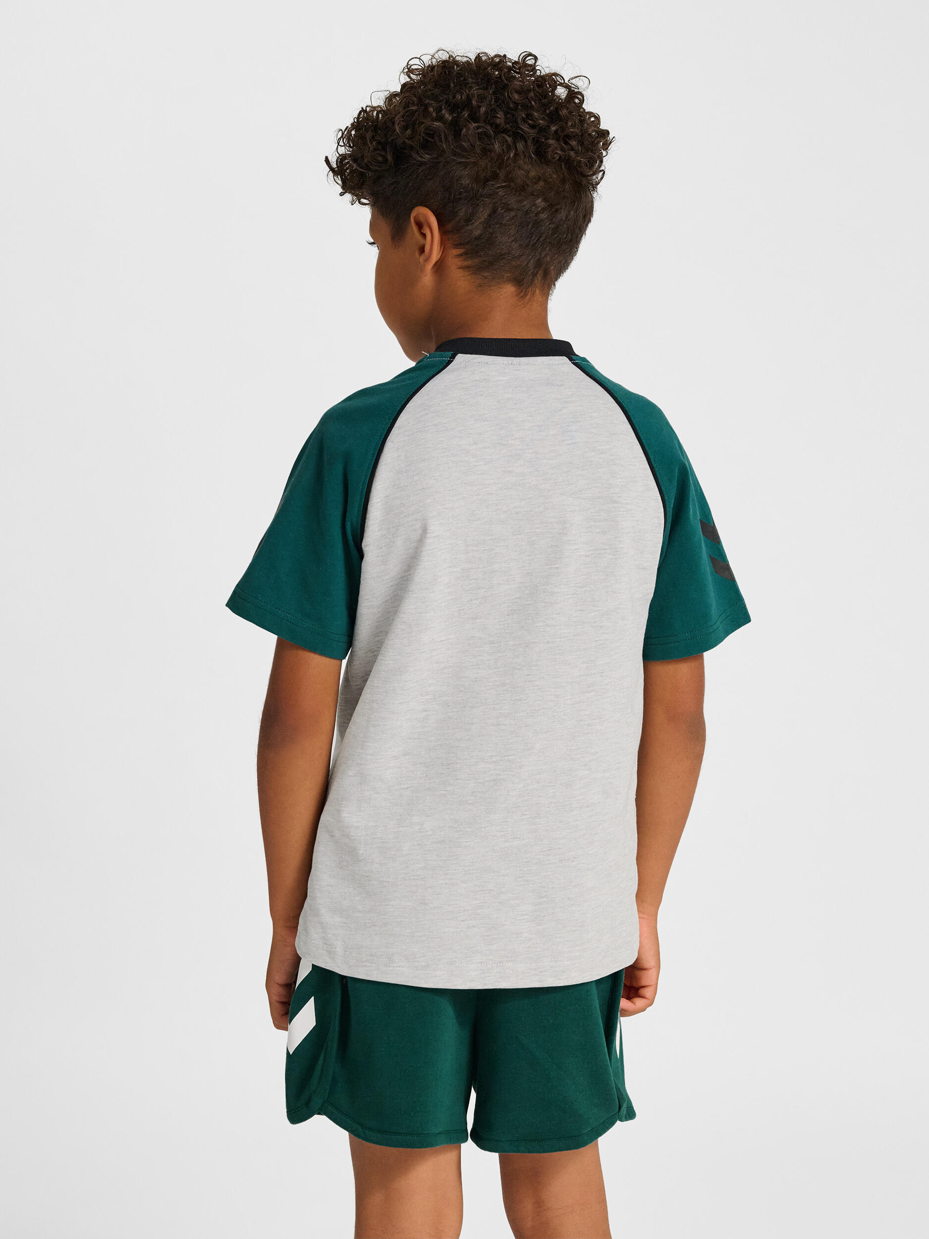 Enfiler T-Shirt Hmljr Reg Garçon 2/7