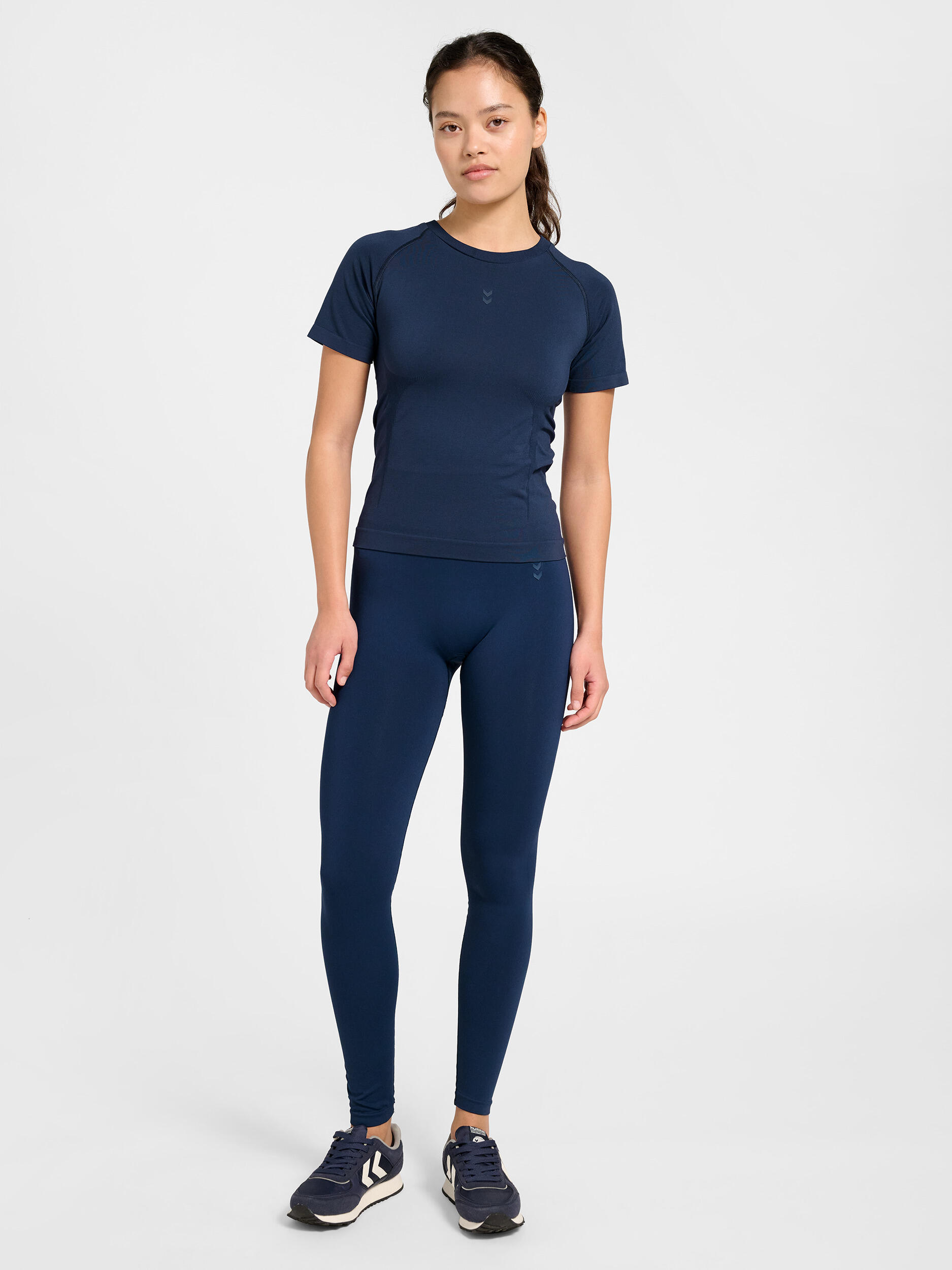 T-Shirt Hmlflow Multisport Damen 3/7