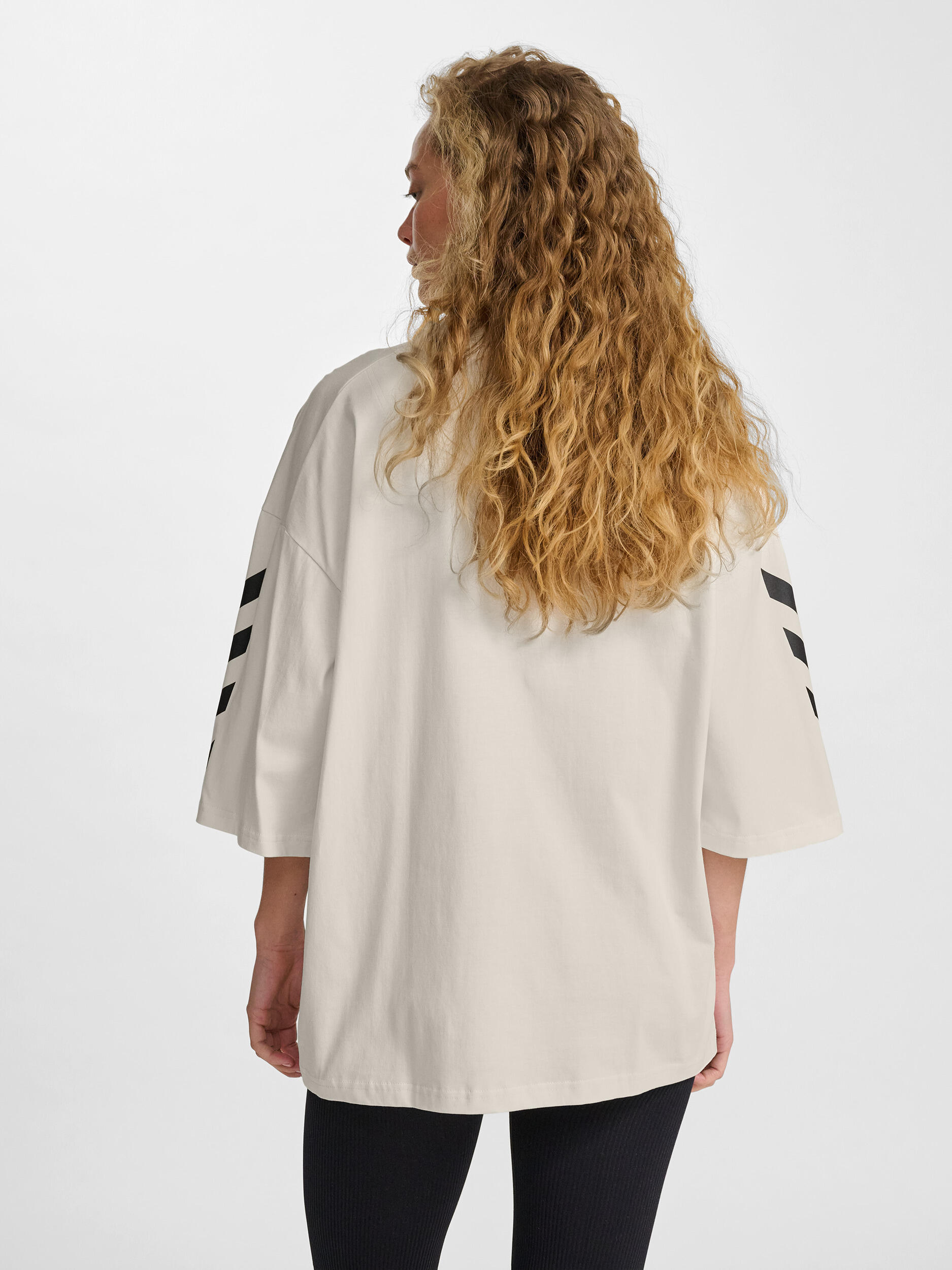 Oversized T-Shirt Hummel Willy SW 3/9