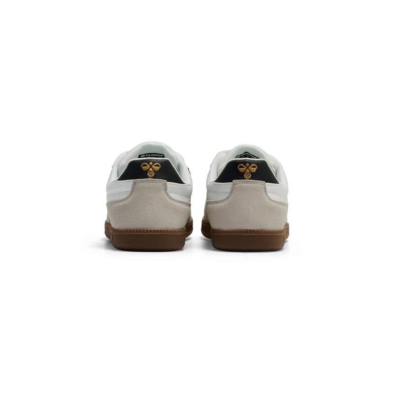 Baskets Hummel COE25