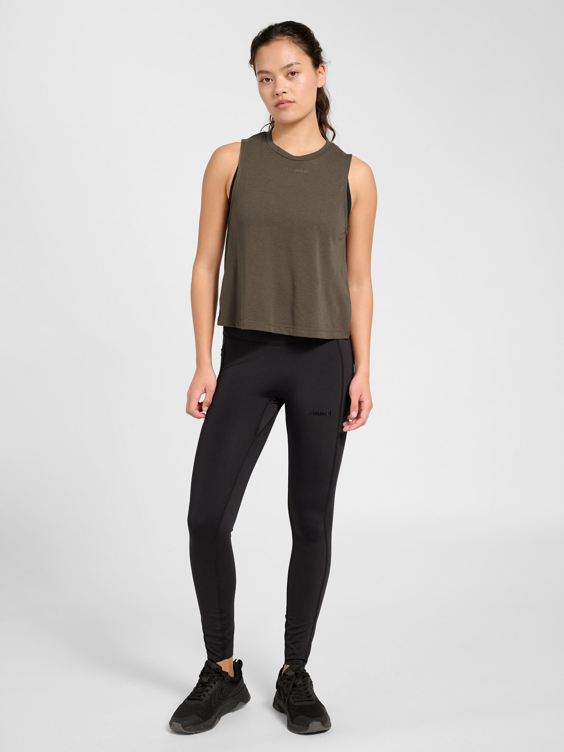 Enfiler T-Shirt Hmlmt Vanja Entraînement Femme 3/7