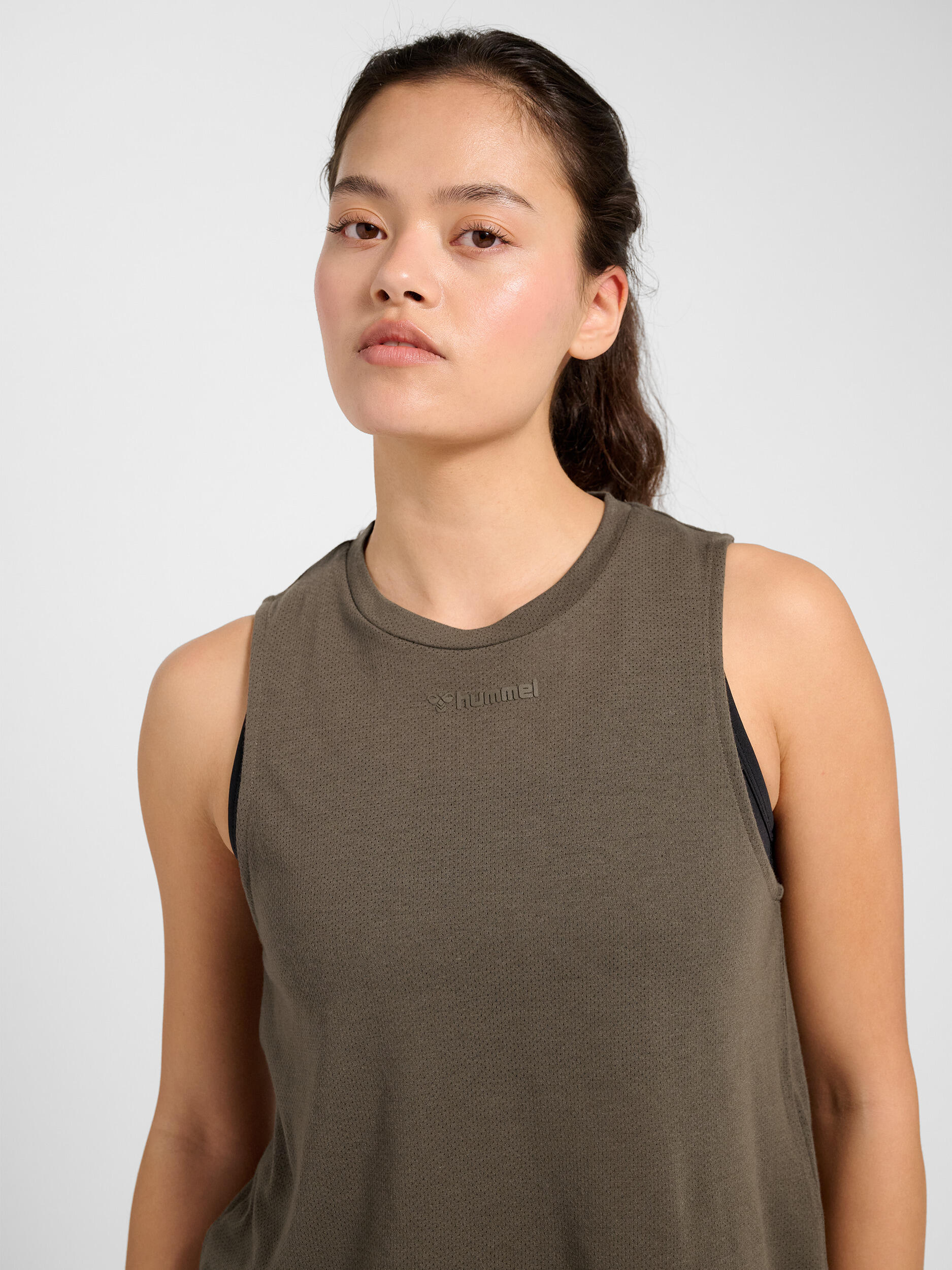 Enfiler T-Shirt Hmlmt Vanja Entraînement Femme 4/7