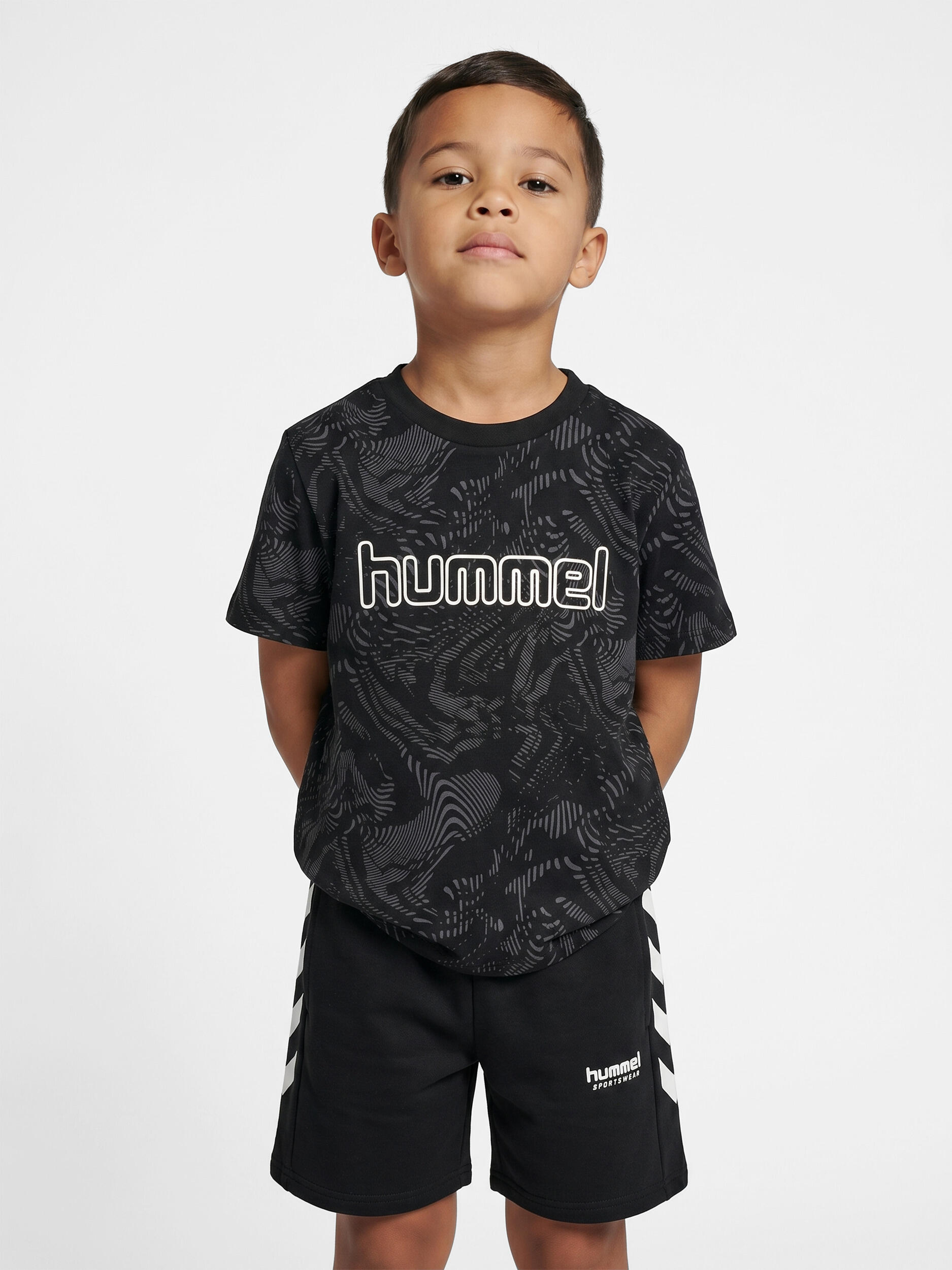 Enfiler T-Shirt Hmljr Aop Mode De Vie Enfant 2/7