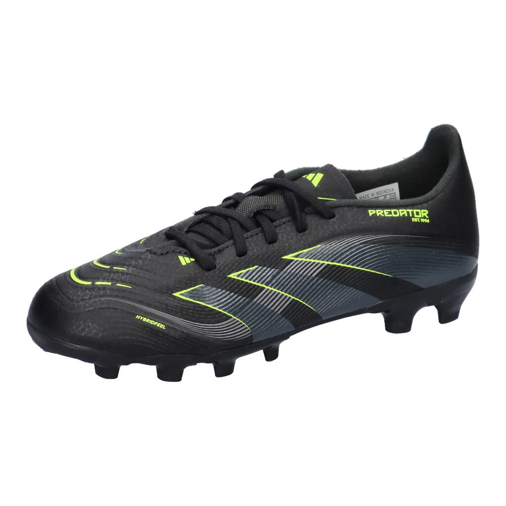 Soccer boots Adidas model JI1146 for children