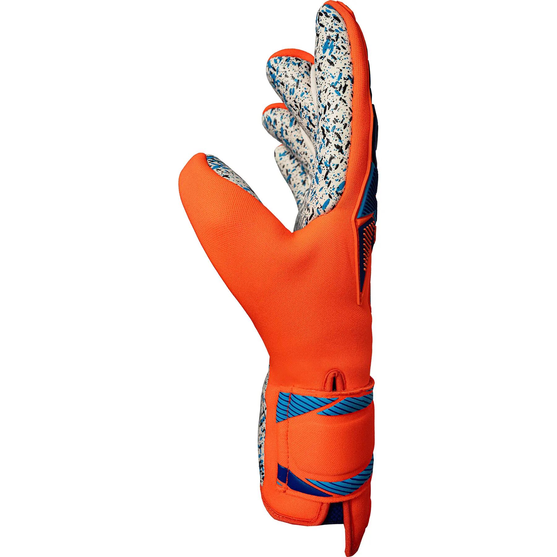 Gants de gardien Reusch Attrakt Freegel Fusion Unai Simon Coupe du Monde 2026 4/7