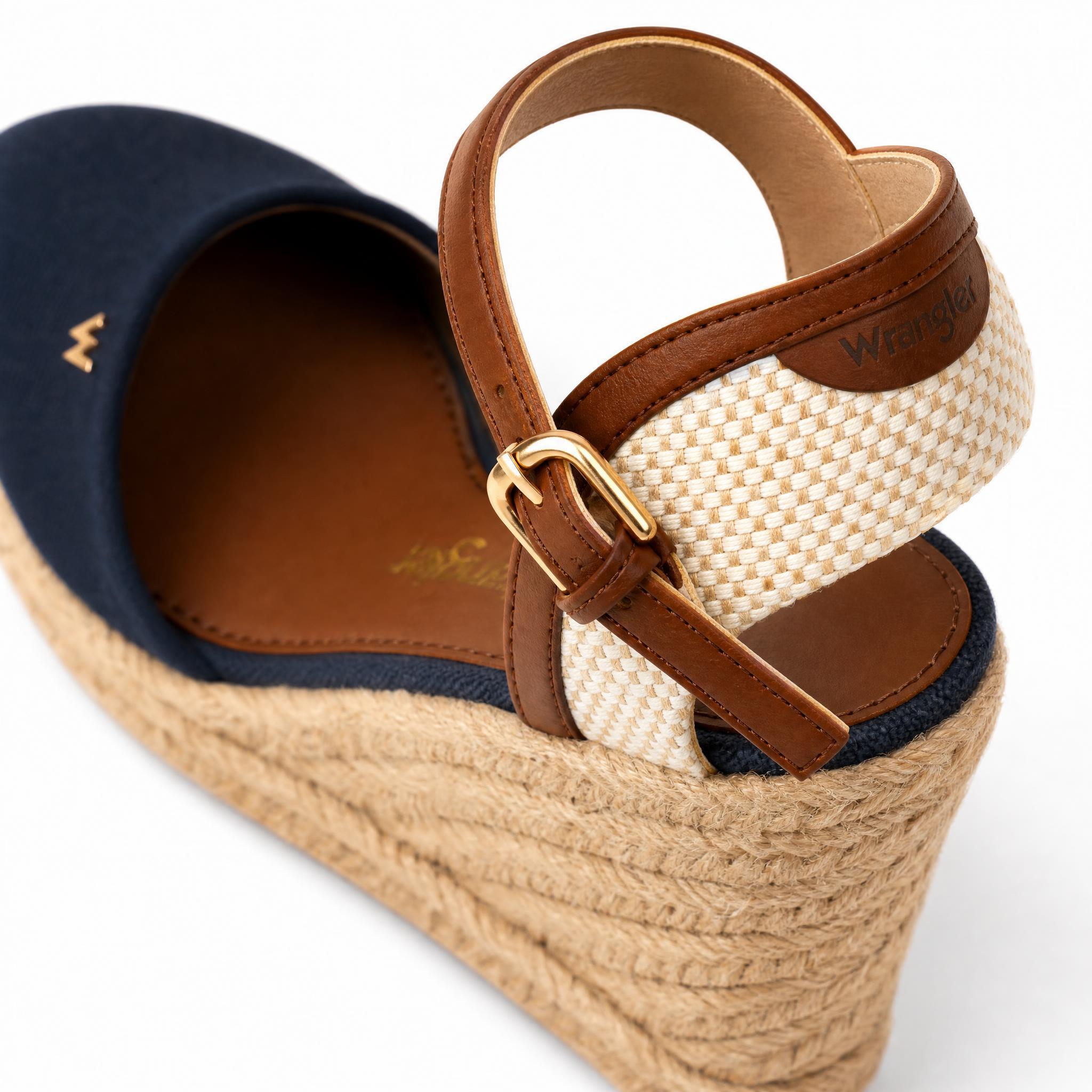 Sandały damskie do chodzenia BRAVA WOMEN WEDGE 4/6
