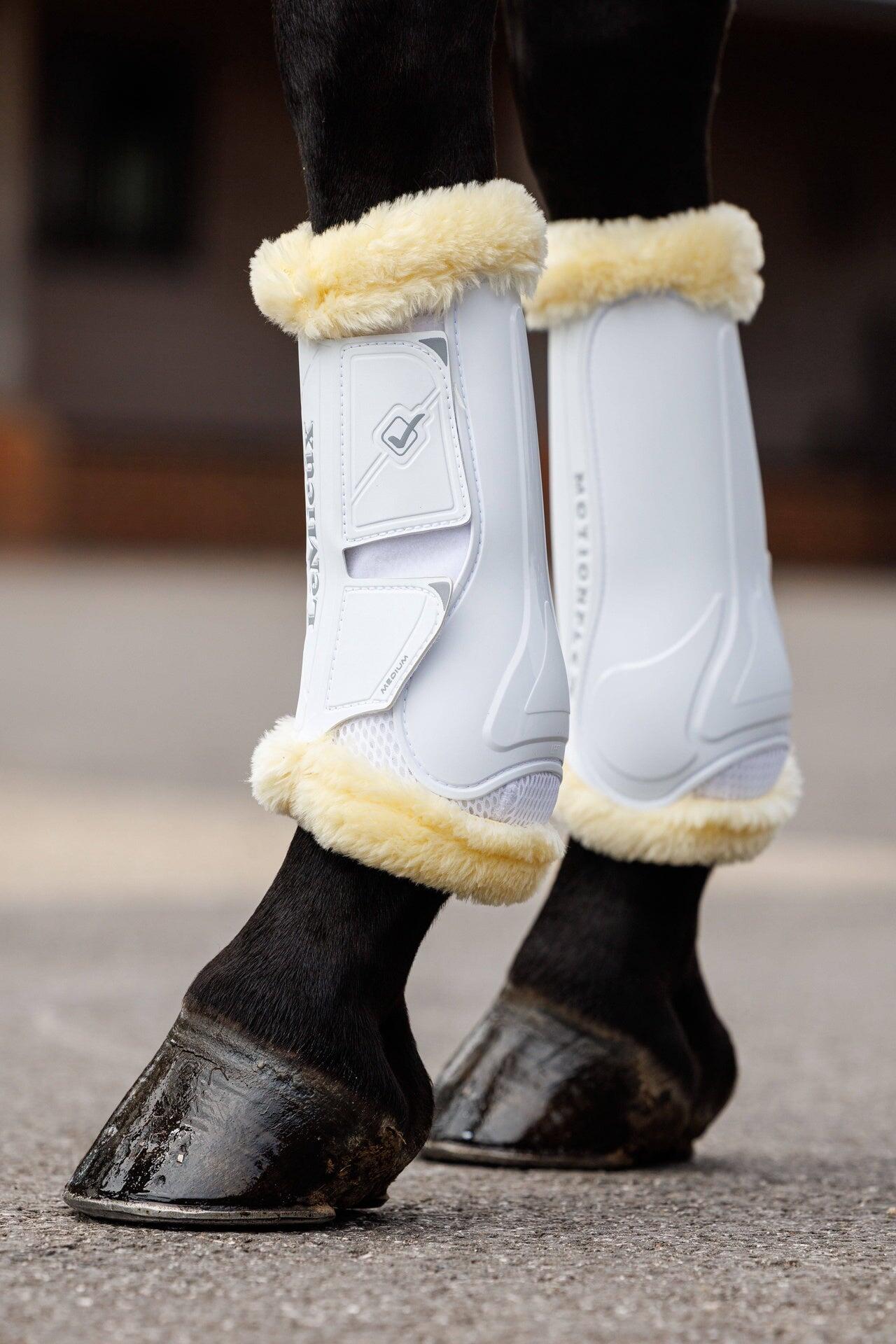 Lemieux Motionflex Dressuur Peesbeschermers Met Faux Fur Wit - 4/7