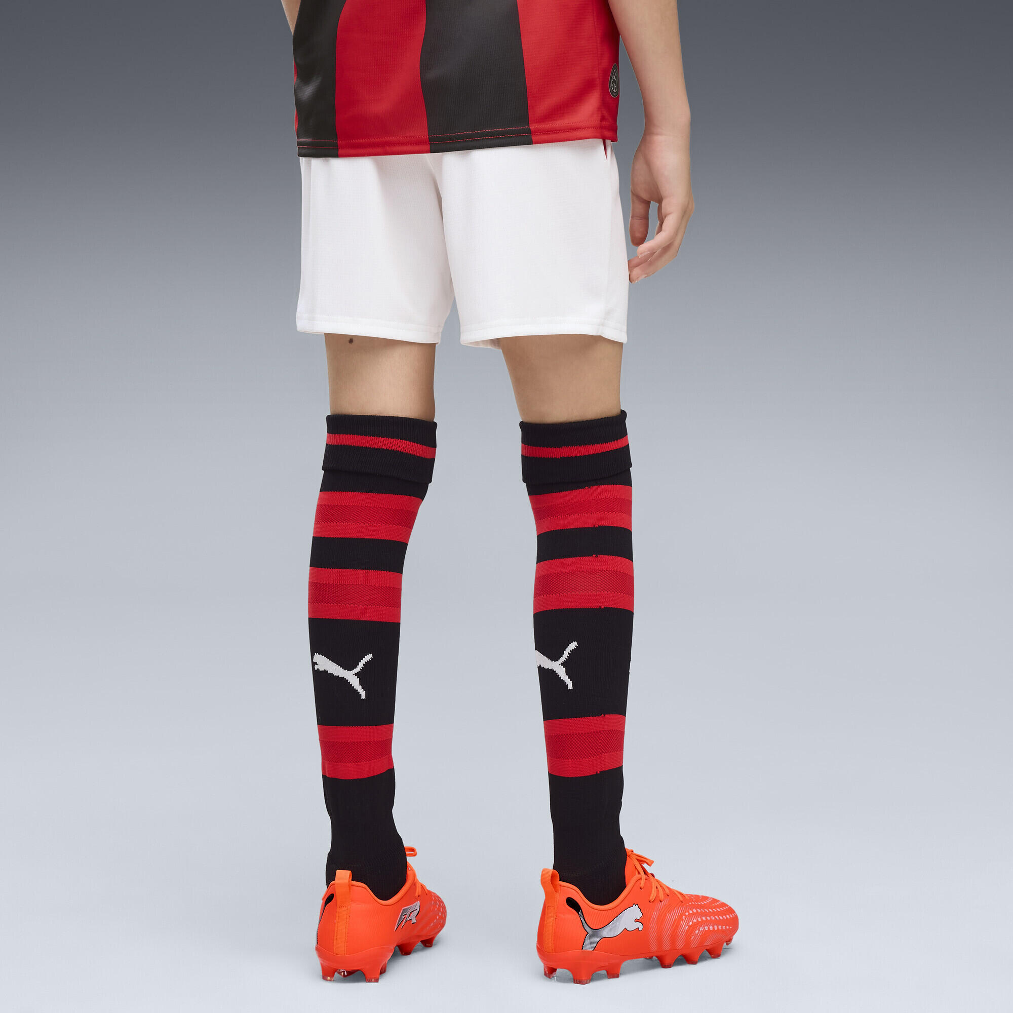AC Milan 26/27 wedstrijdshort voor jongeren PUMA 3/5