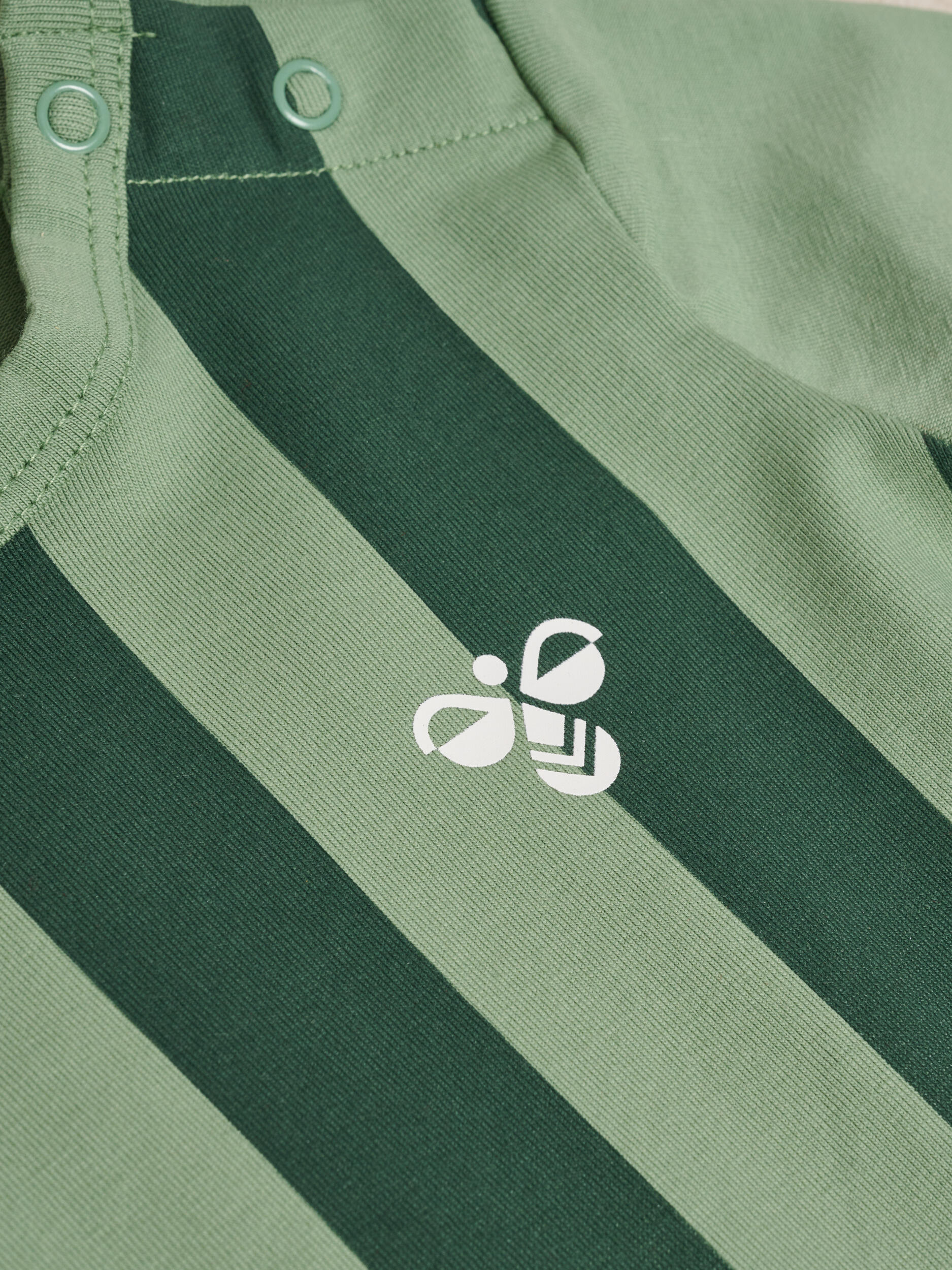 HUMMEL picture