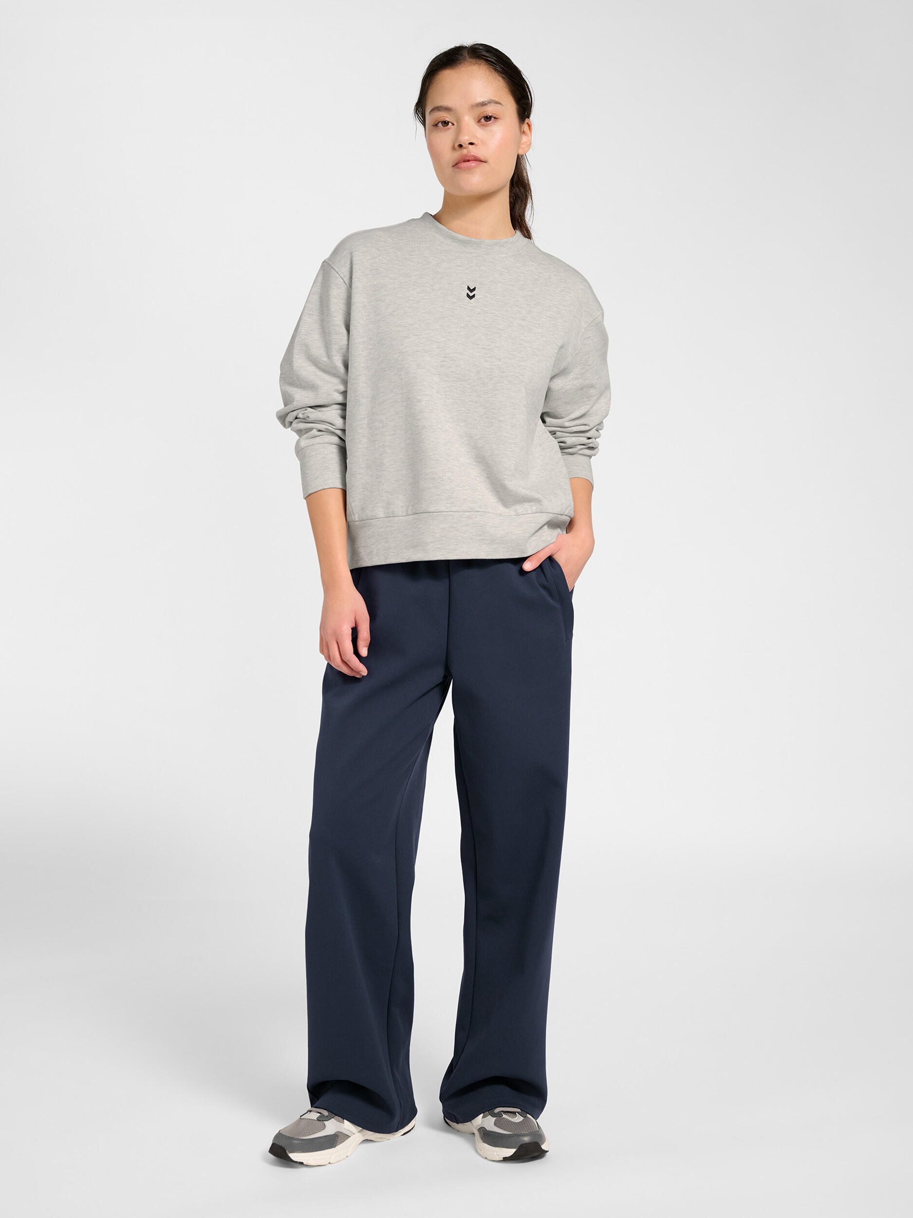 Enfiler Sweat-Shirt Hmlfoundation Entraînement Femme 3/7